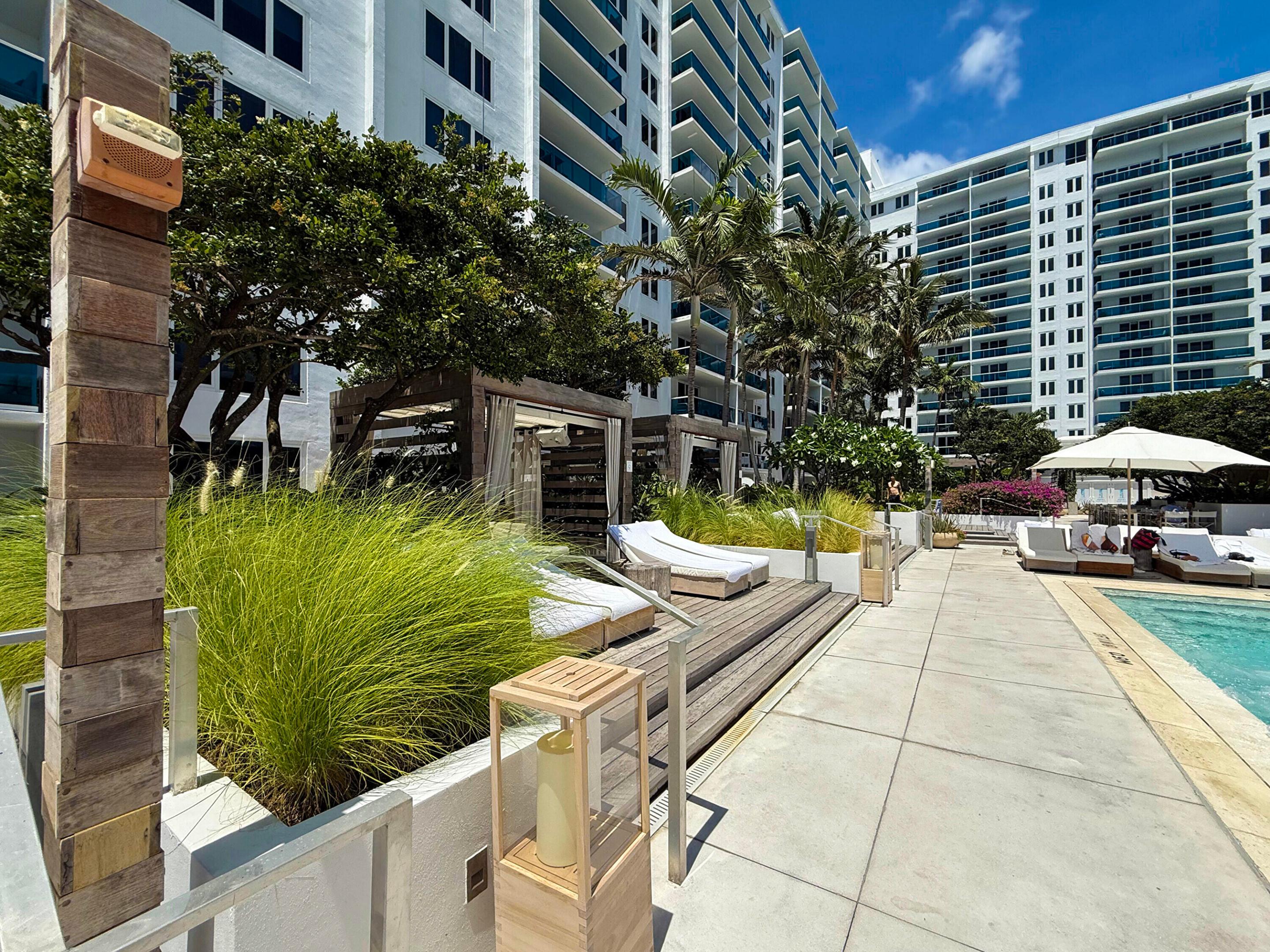 RONEY PALACE CONDO - Residential