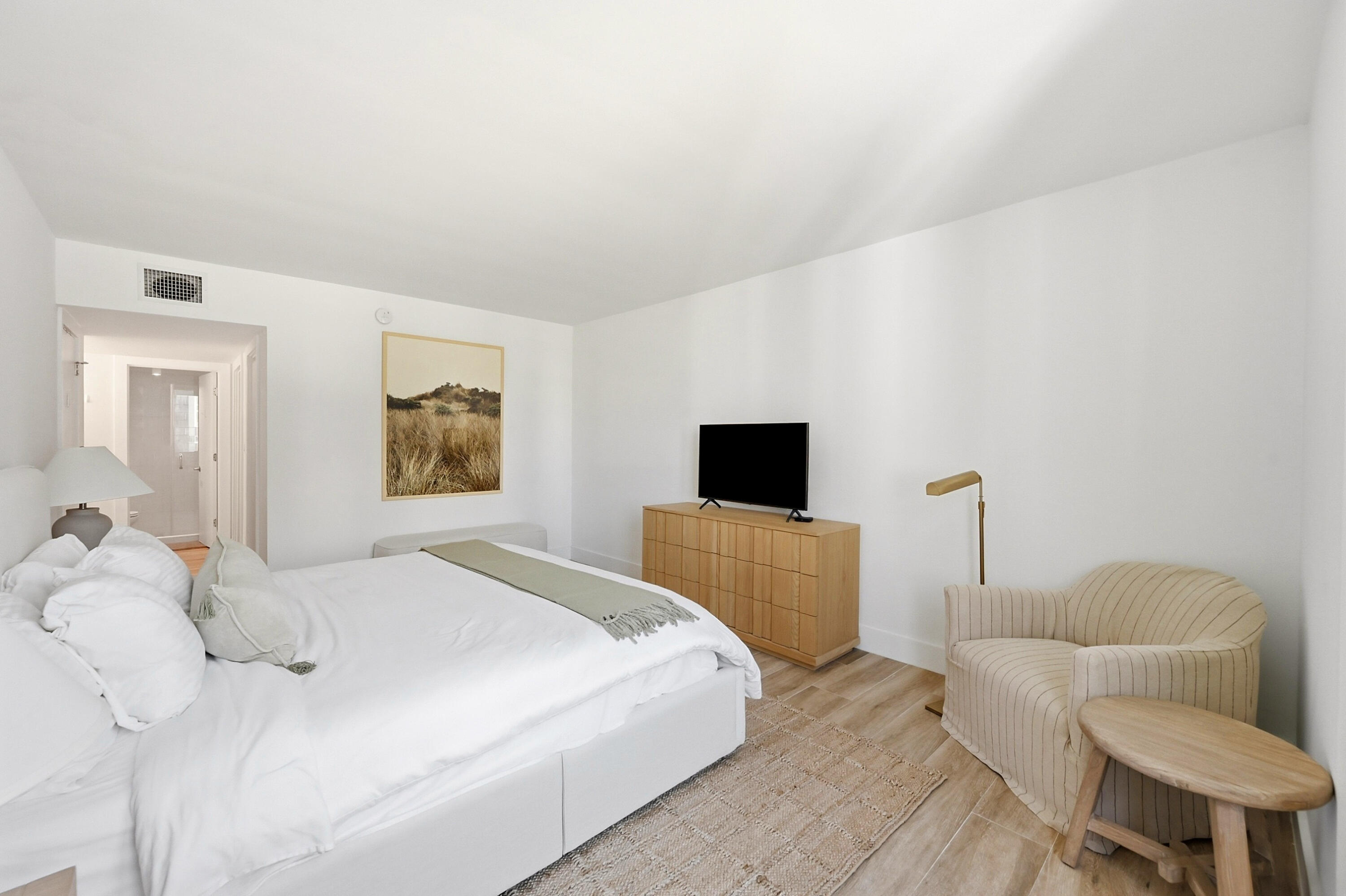 RONEY PALACE CONDO - Residential