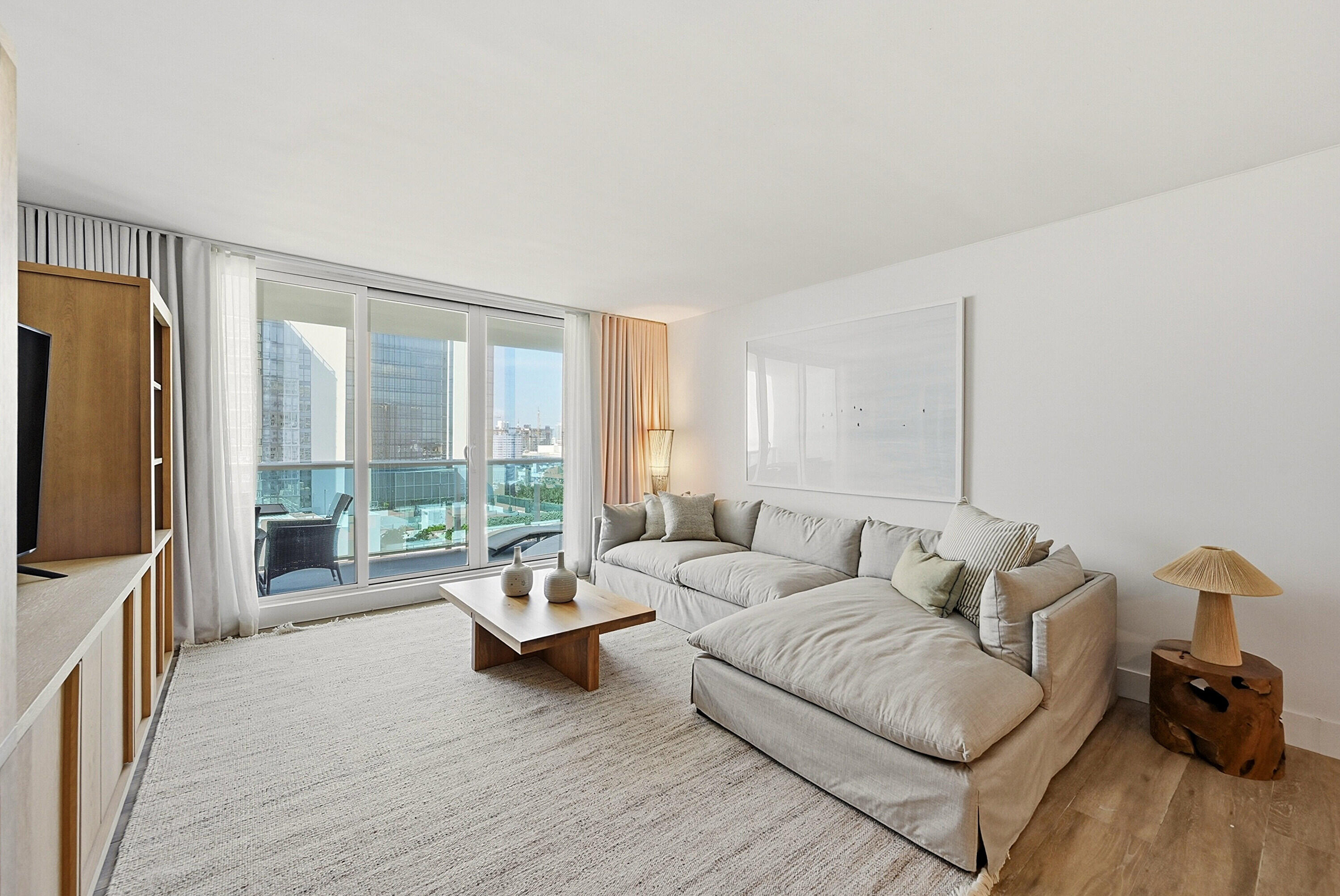 RONEY PALACE CONDO - Residential