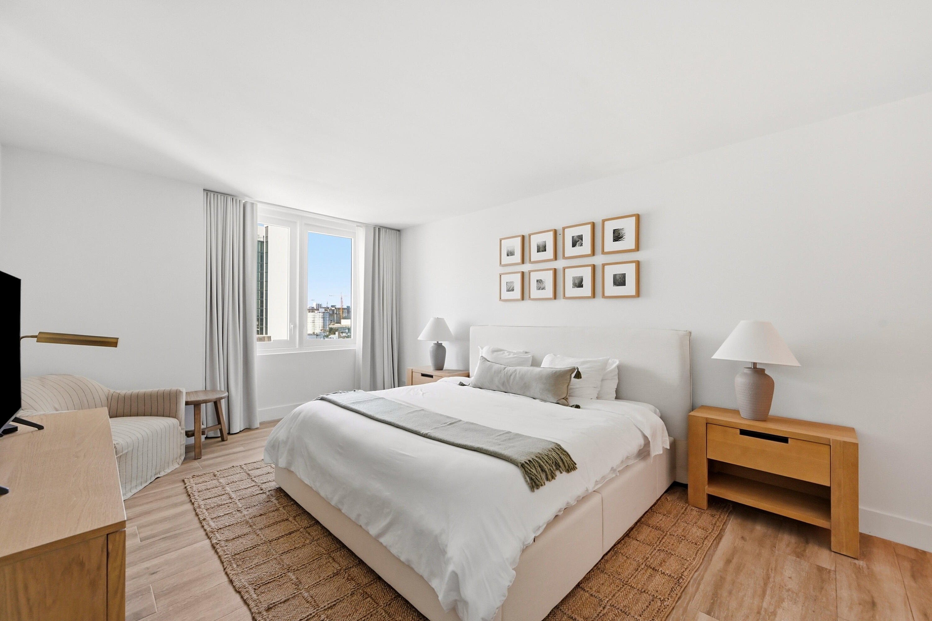 RONEY PALACE CONDO - Residential