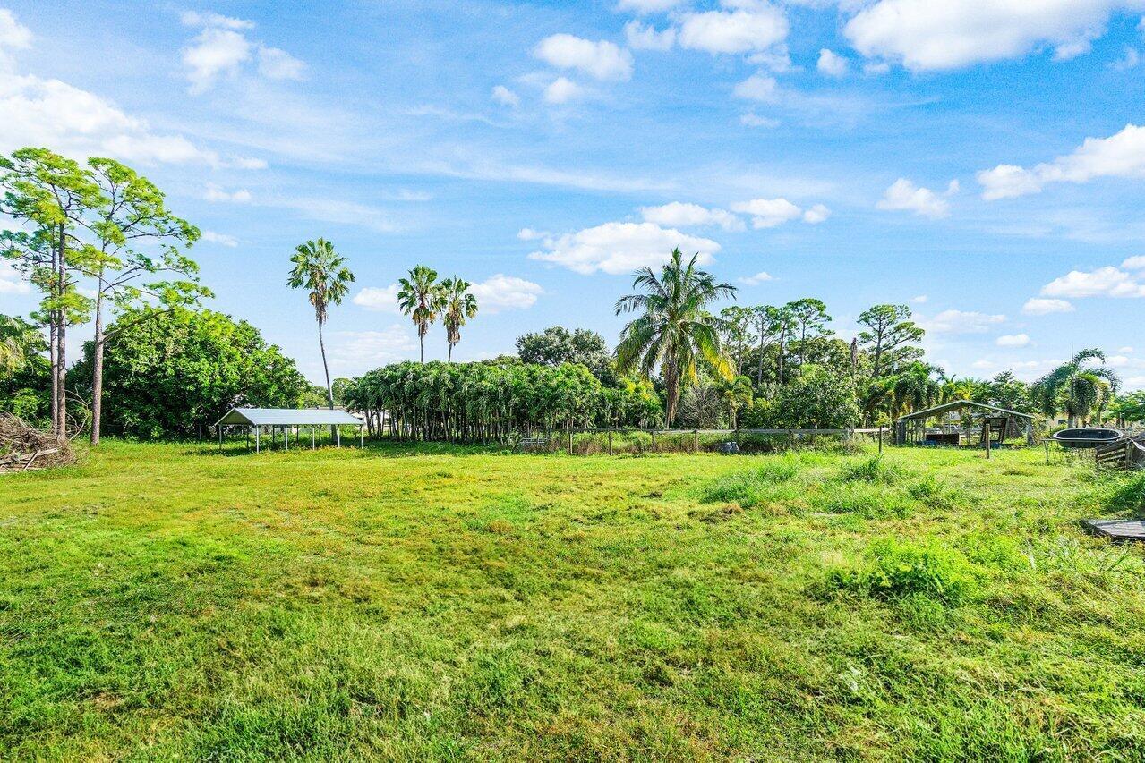 PALM BEACH FARMS CO 3 - Residential