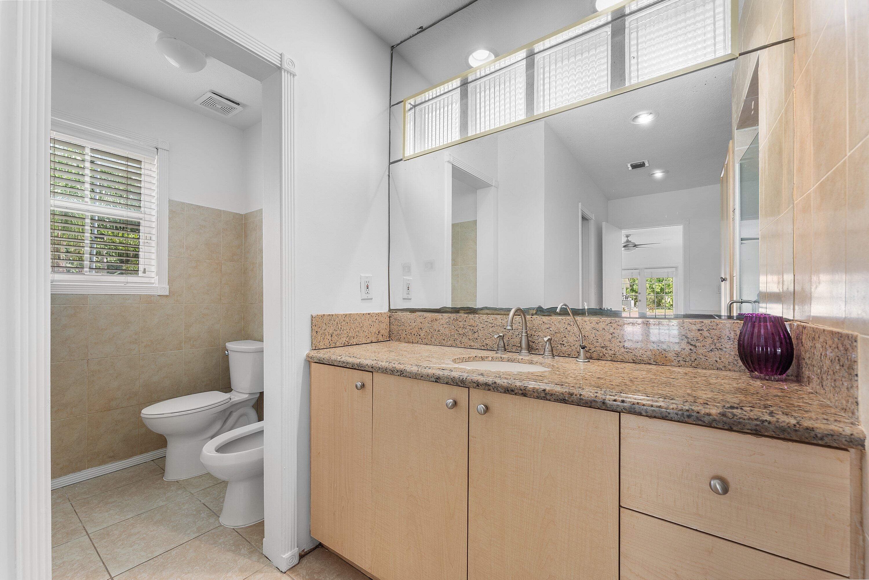 PALM BEACH FARMS CO 3 - Residential