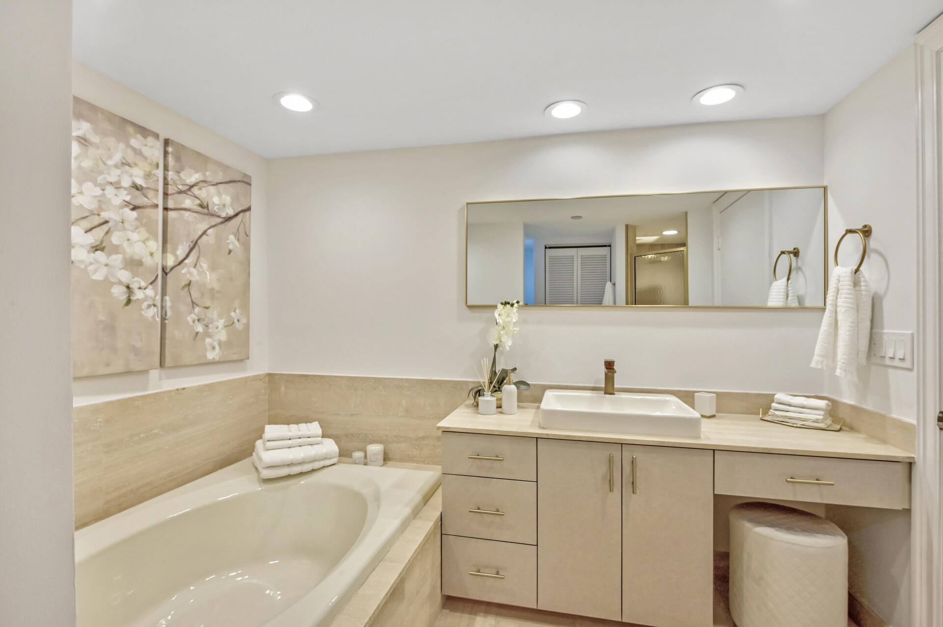SEA RANCH CLUB OF BOCA III CONDO - Residential Lease