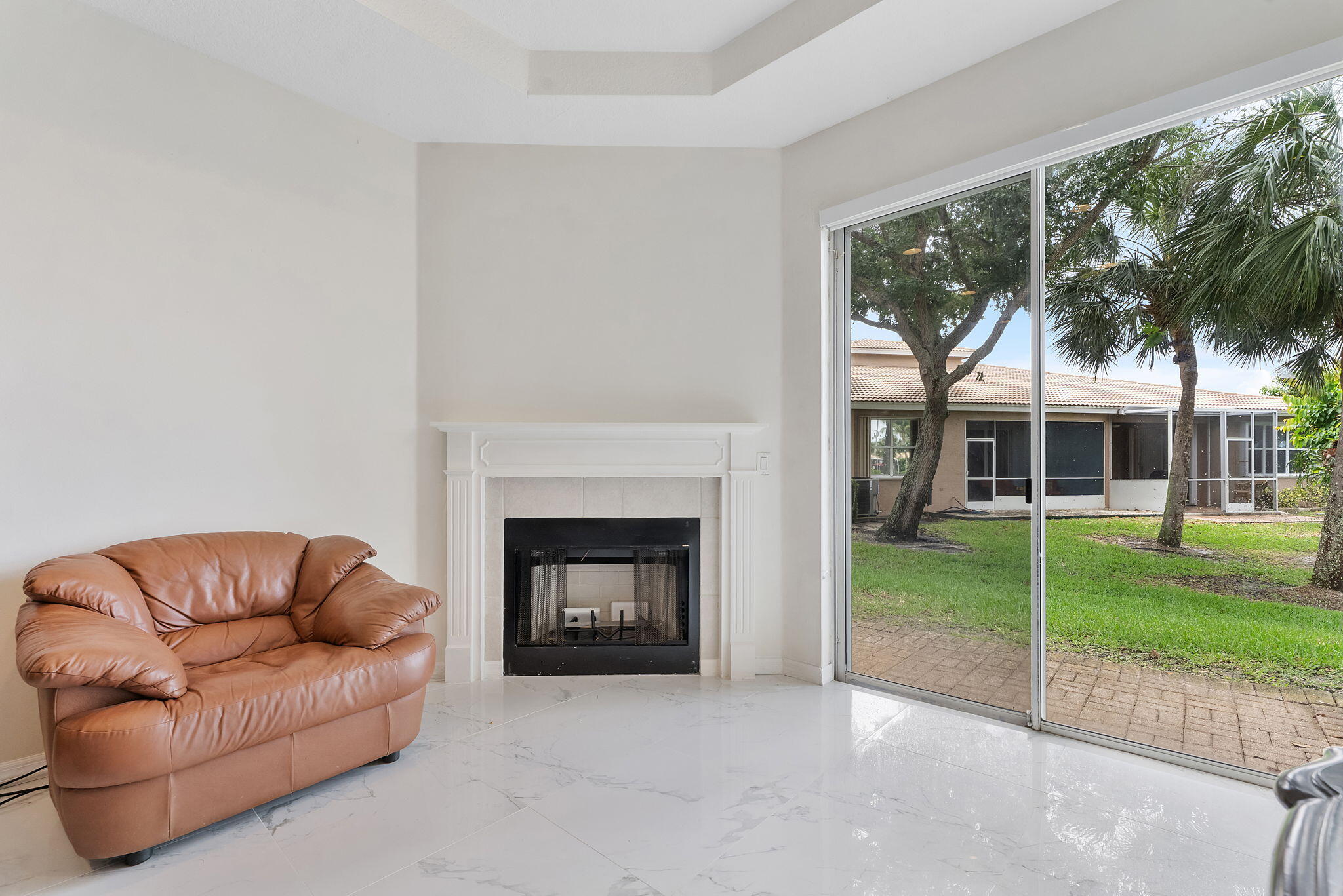 ANDROS ISLE PAR F - Residential
