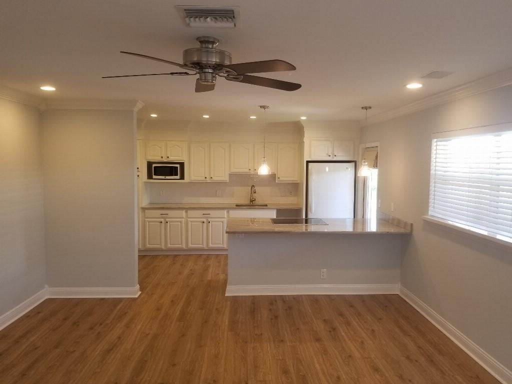 Lighthouse View Condo - Residential