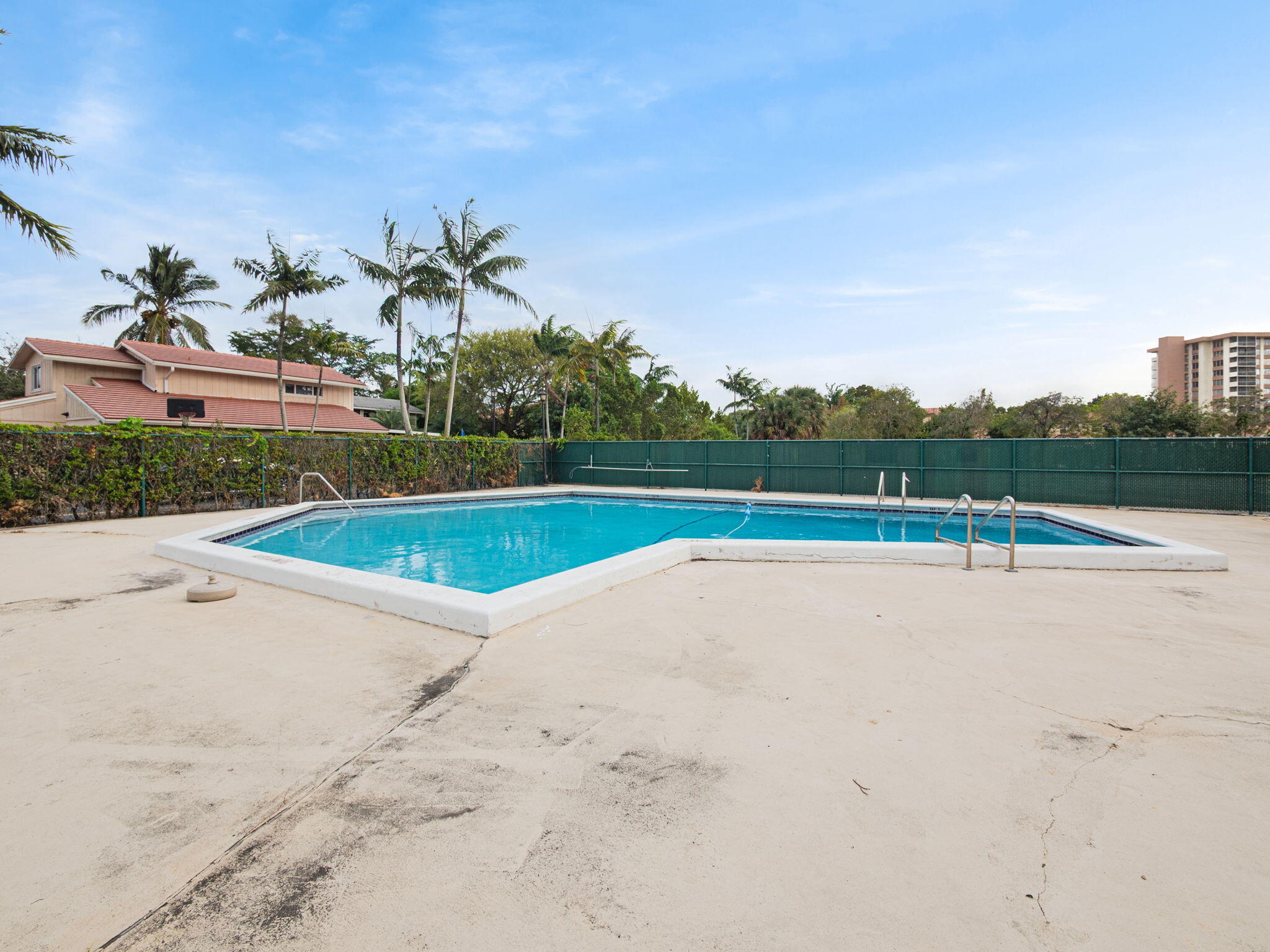 LA PLACIDA SECTION 1 CONDO - Residential