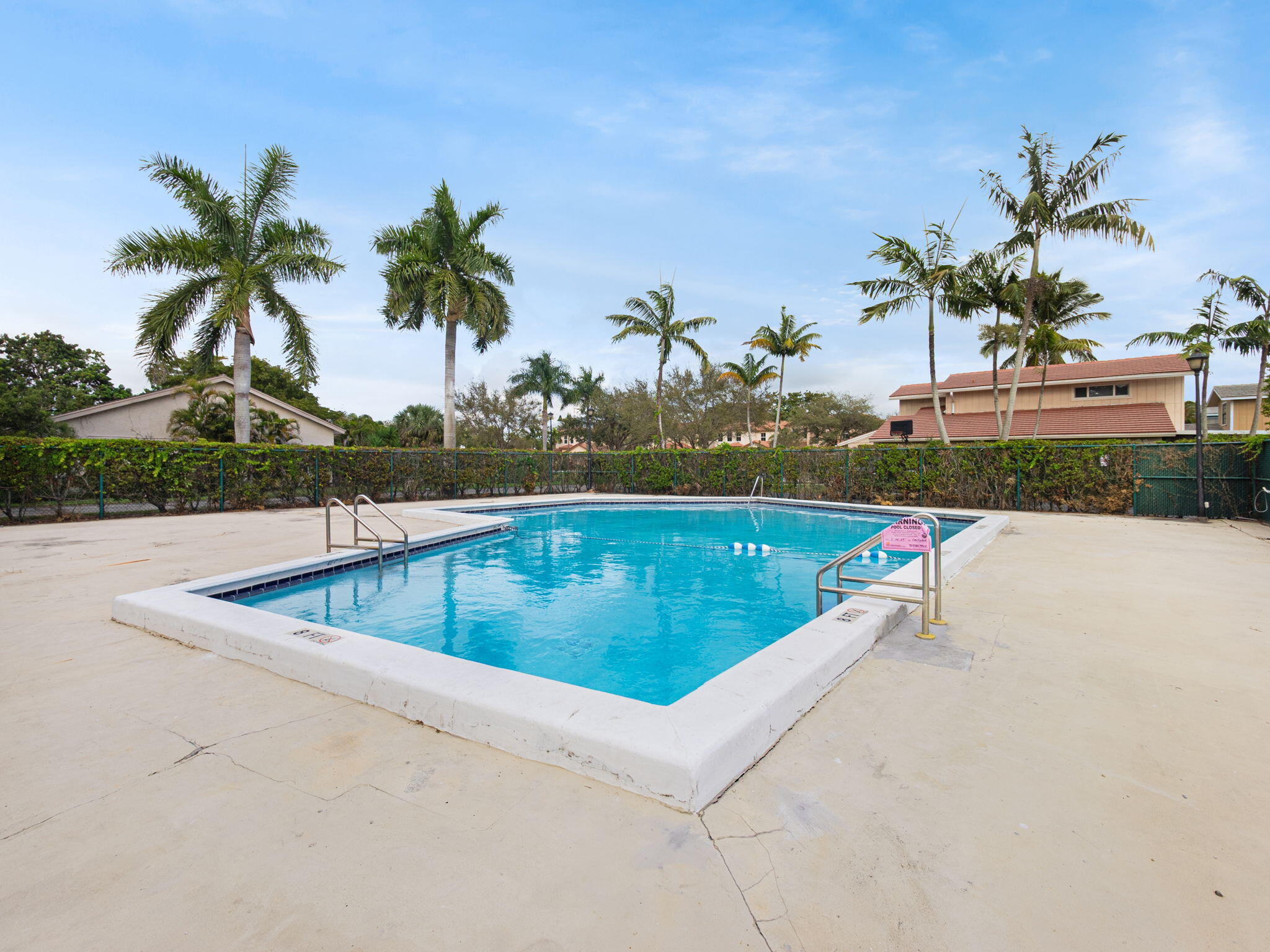 LA PLACIDA SECTION 1 CONDO - Residential