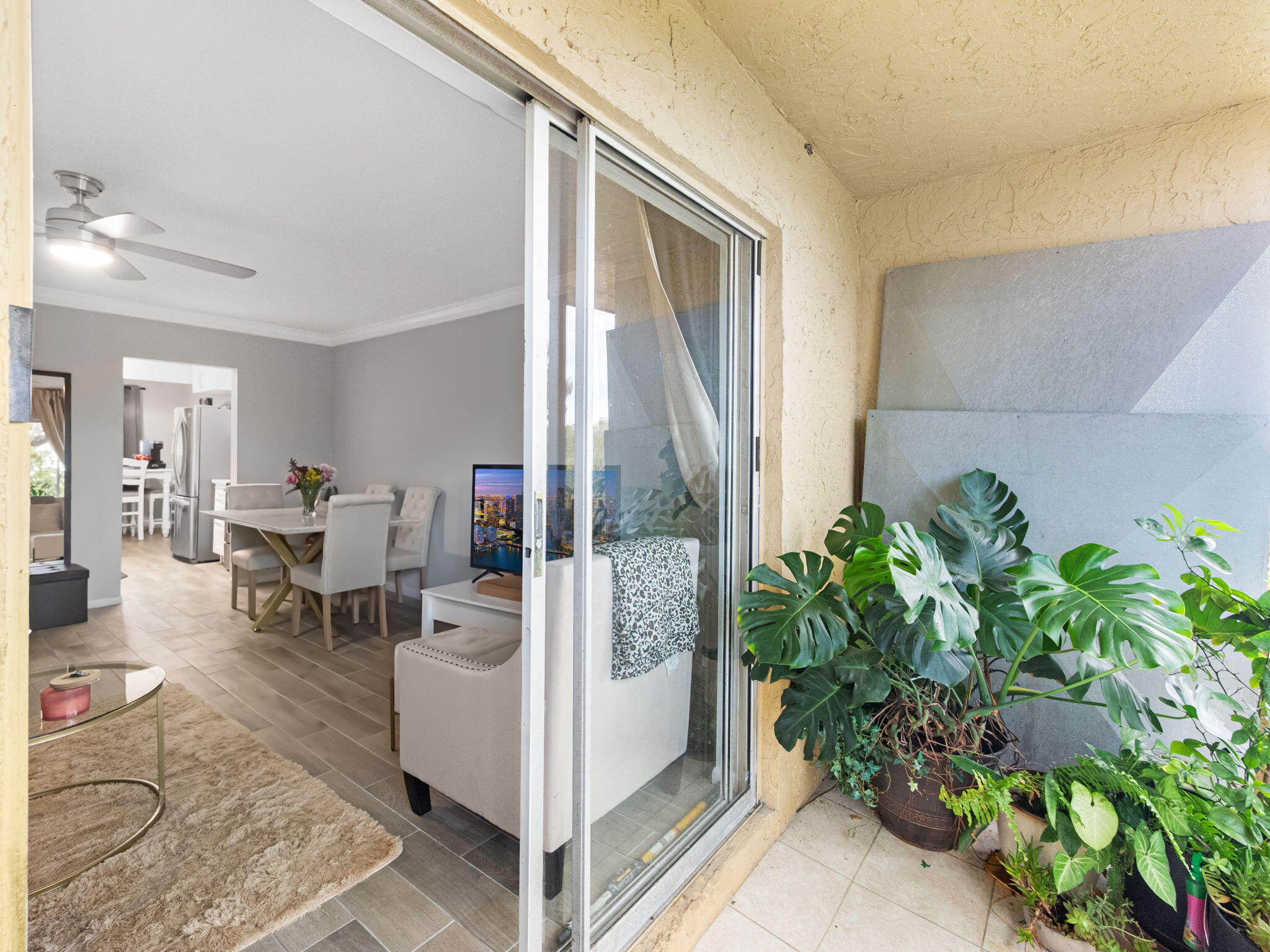 LA PLACIDA SECTION 1 CONDO - Residential