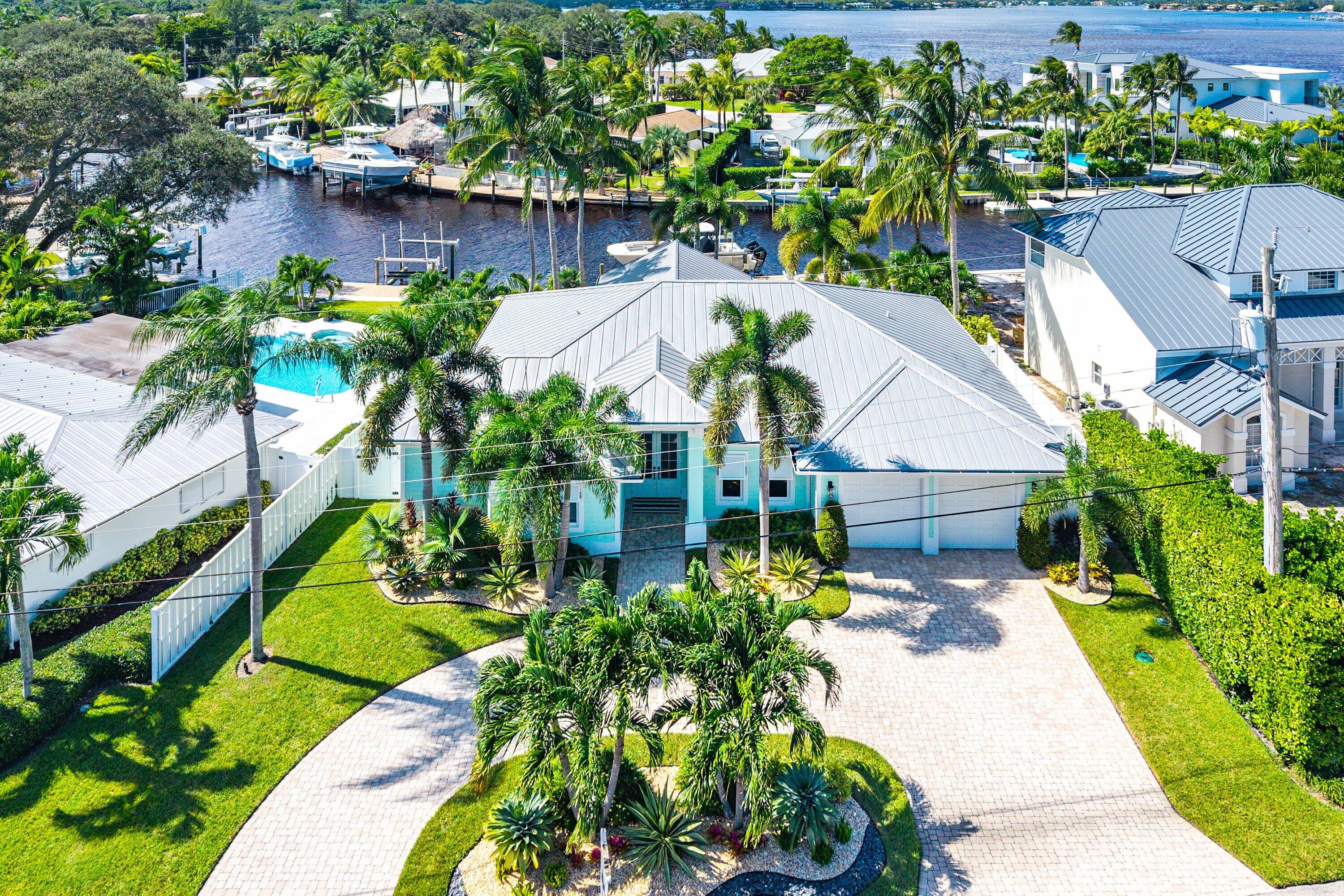 RIO VISTA OF ISLAND SHORES - Residential