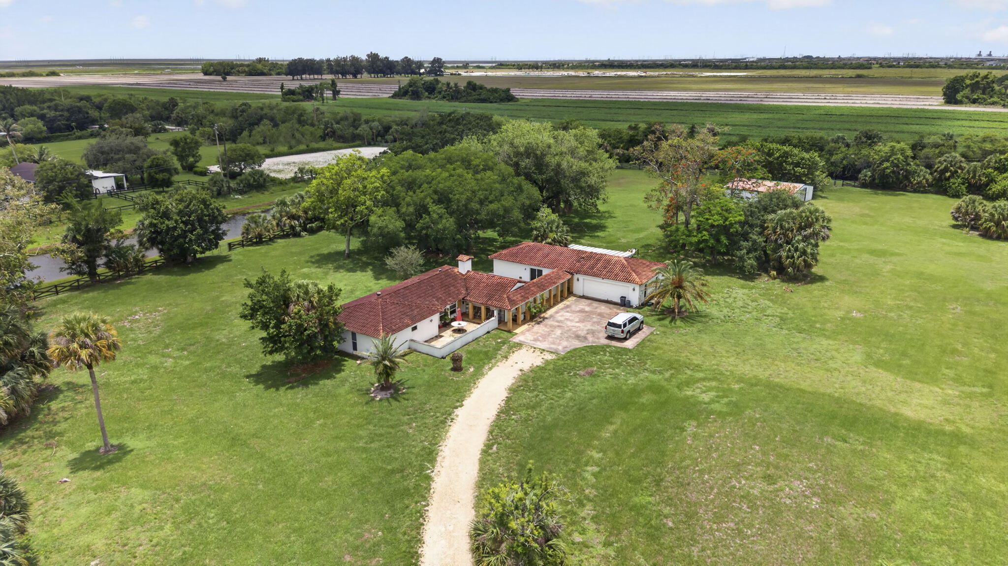 FOX TRAIL - Residential
