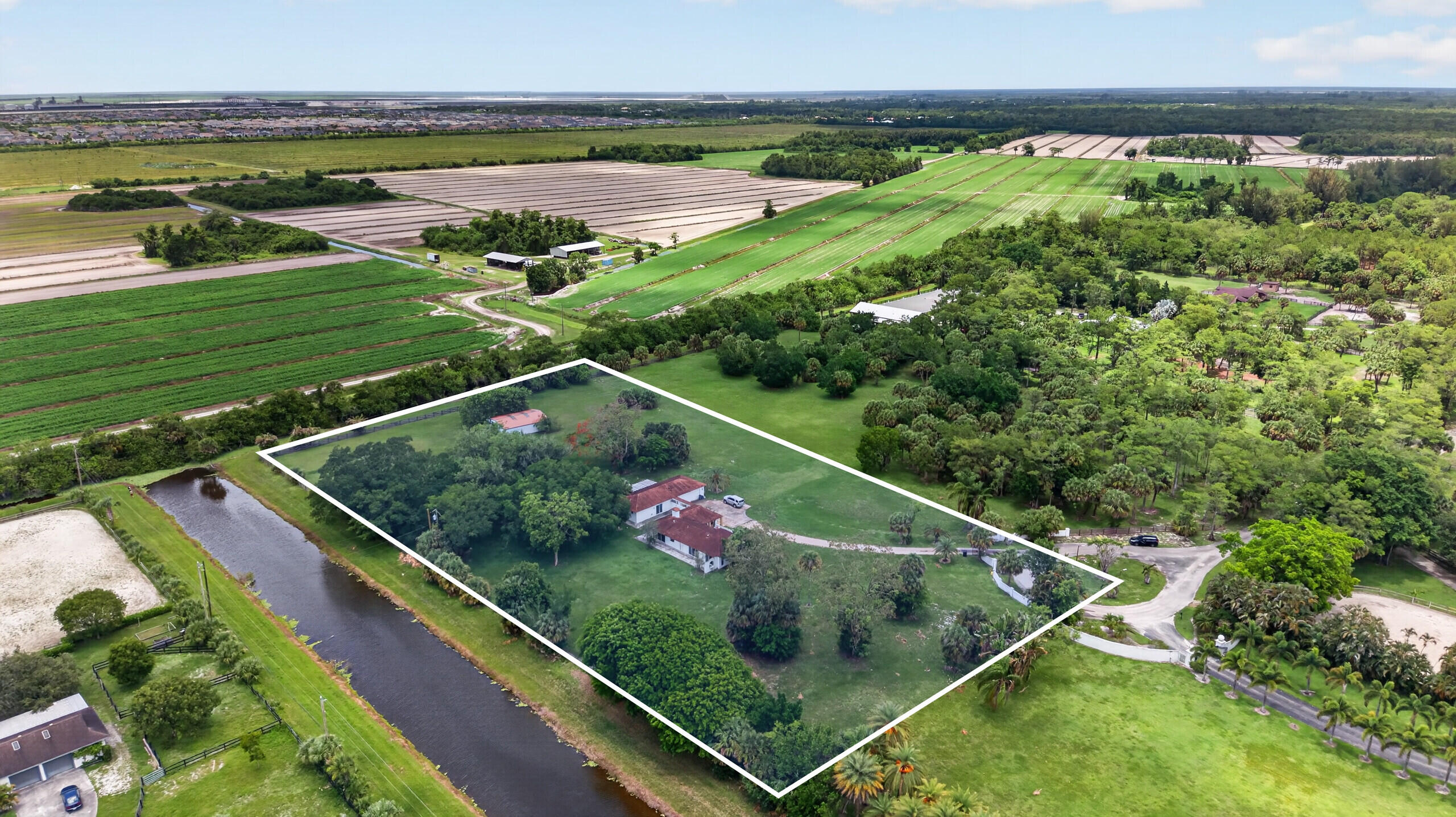 FOX TRAIL - Residential