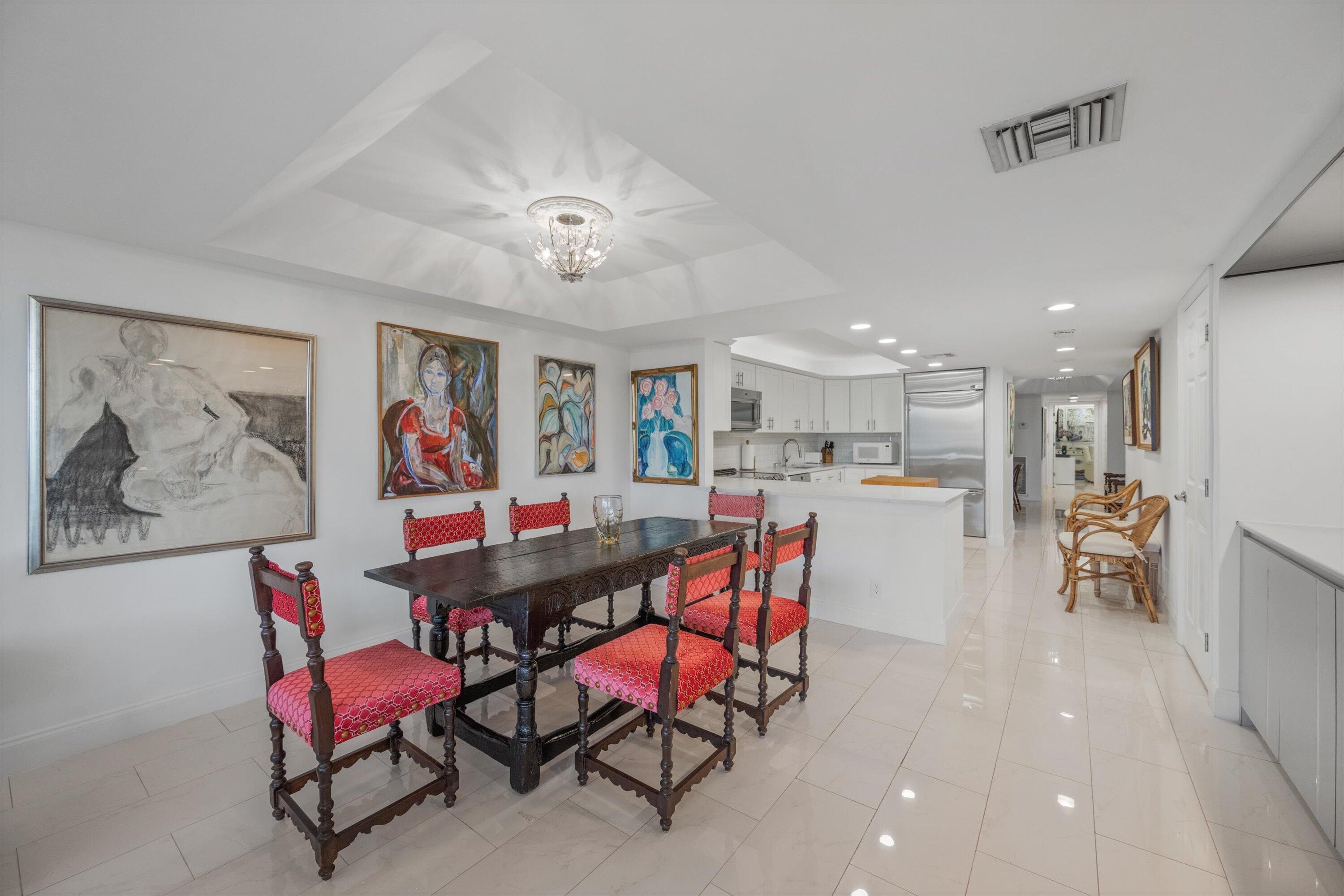 LA PENSEE CONDO - Residential