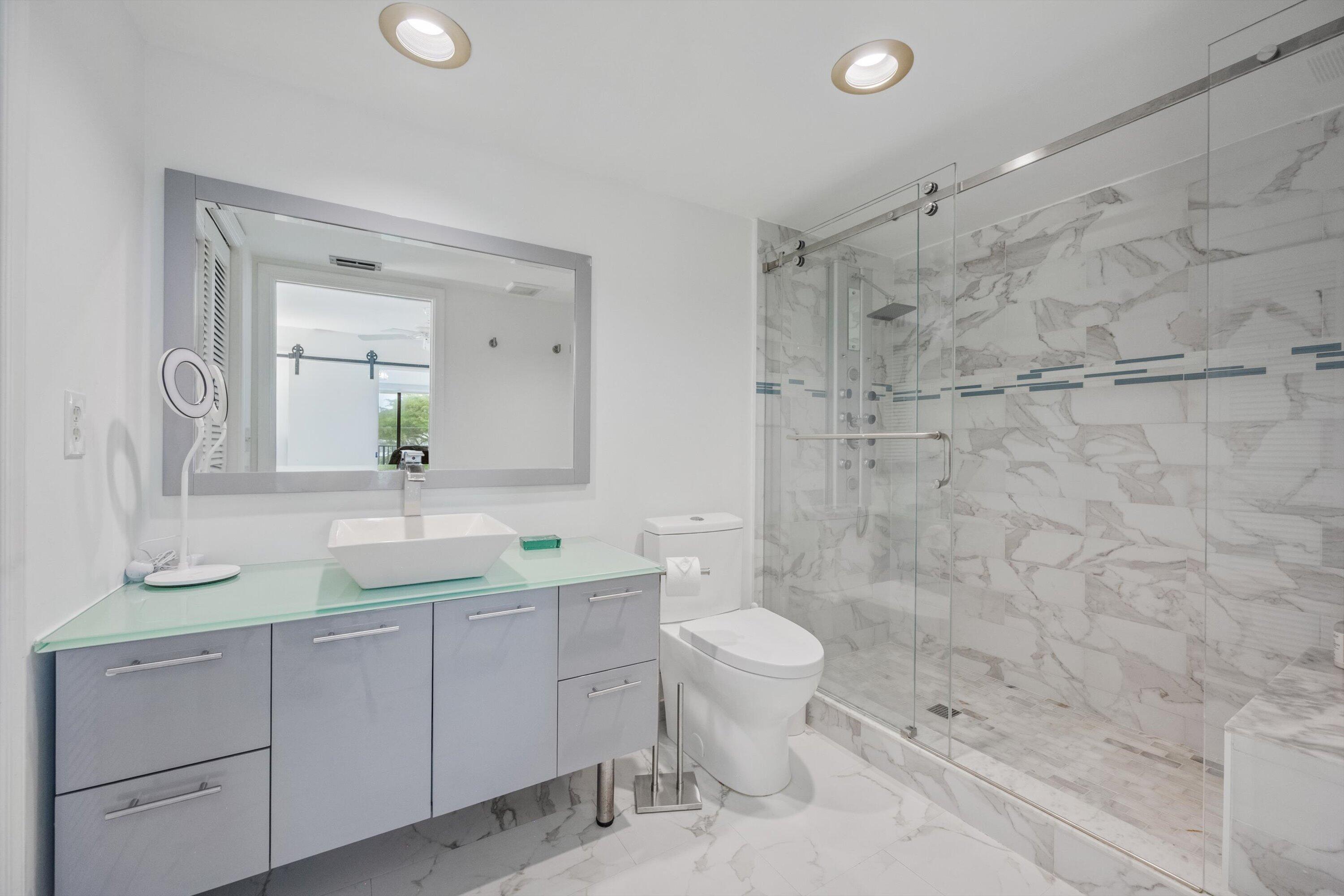LA PENSEE CONDO - Residential