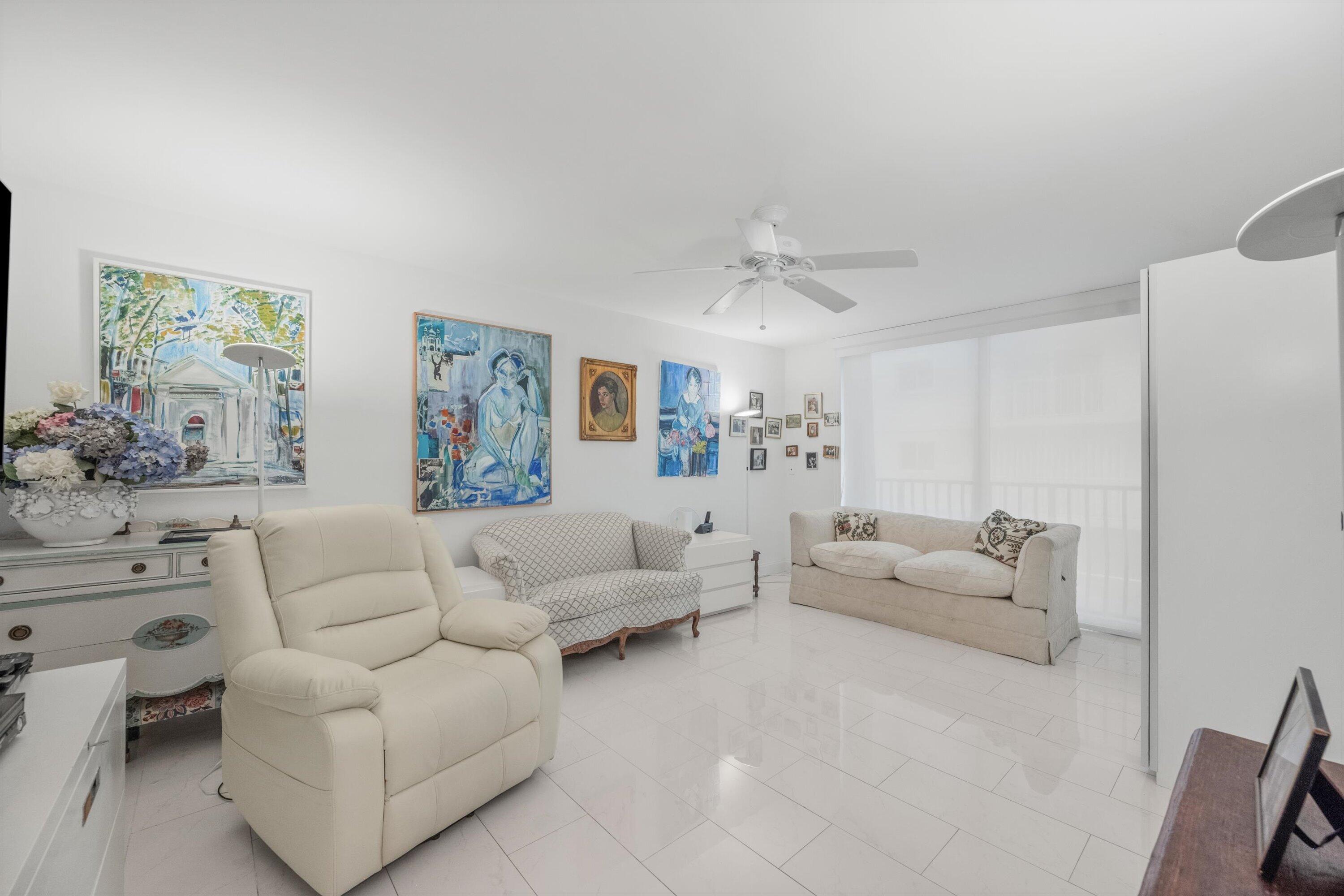 LA PENSEE CONDO - Residential