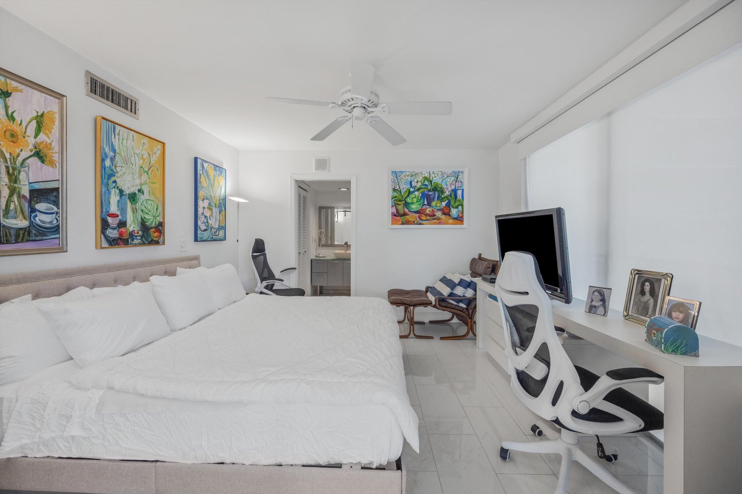 LA PENSEE CONDO - Residential