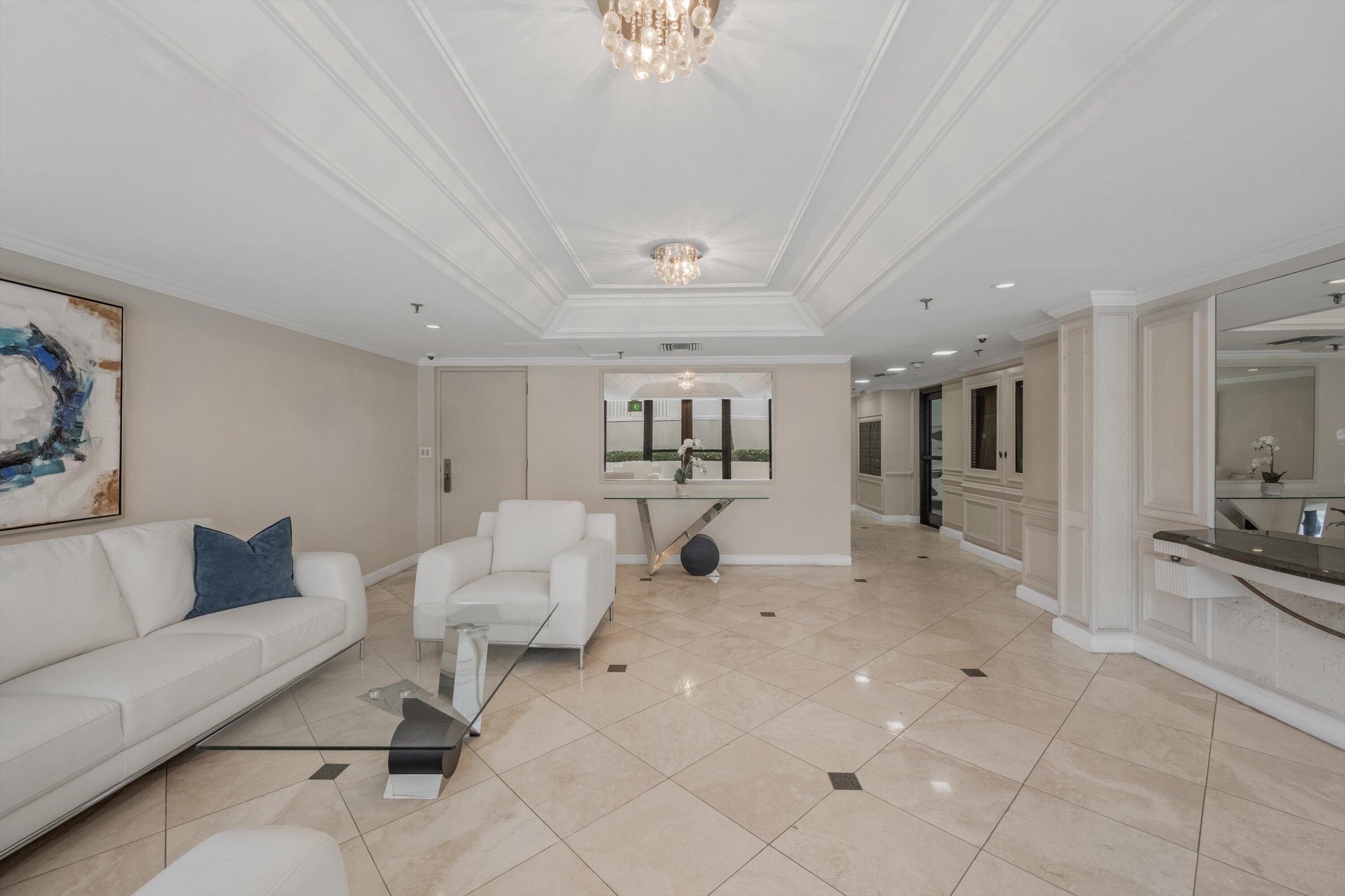 LA PENSEE CONDO - Residential