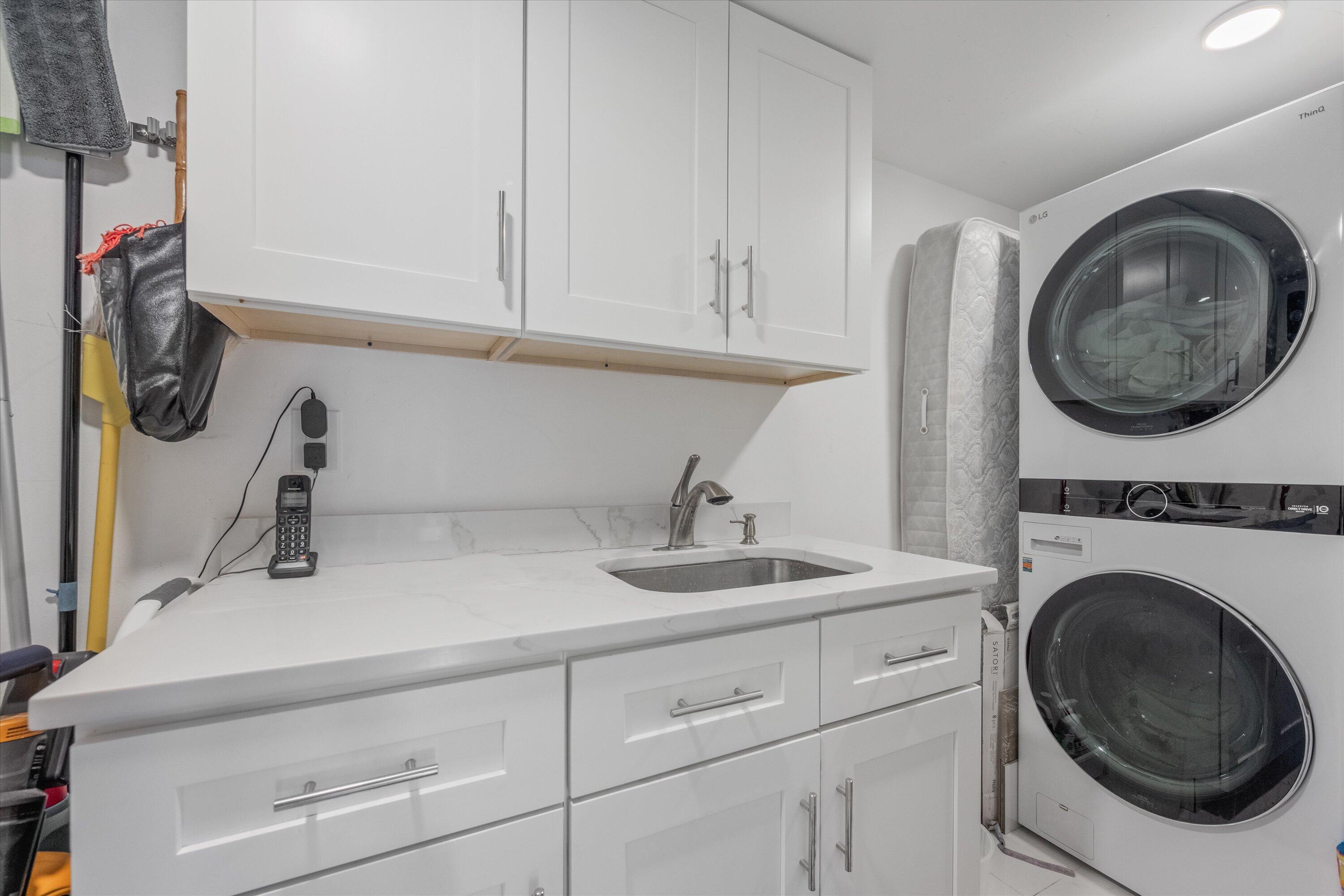 LA PENSEE CONDO - Residential