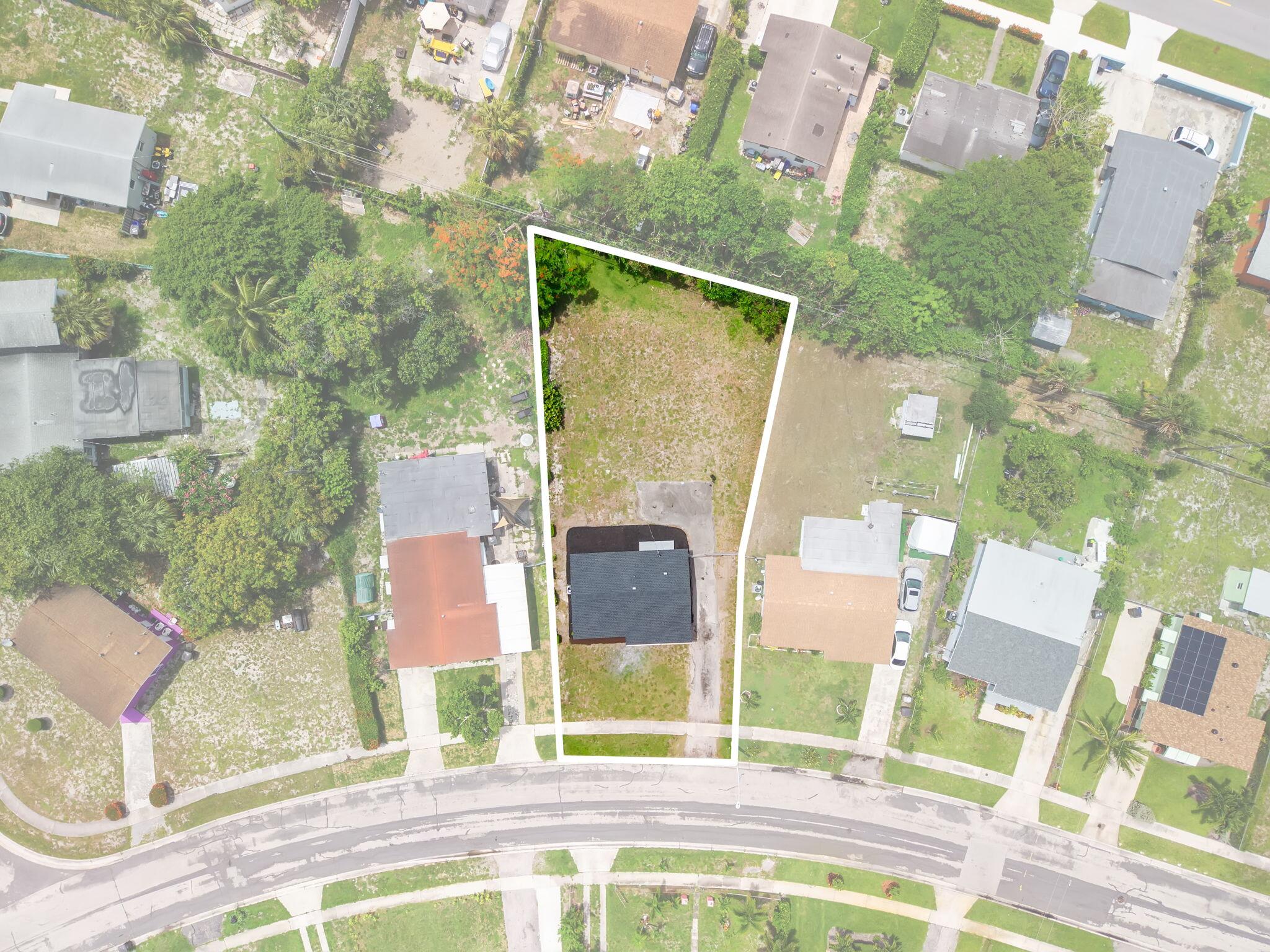 ROOSEVELT ESTATES - Residential