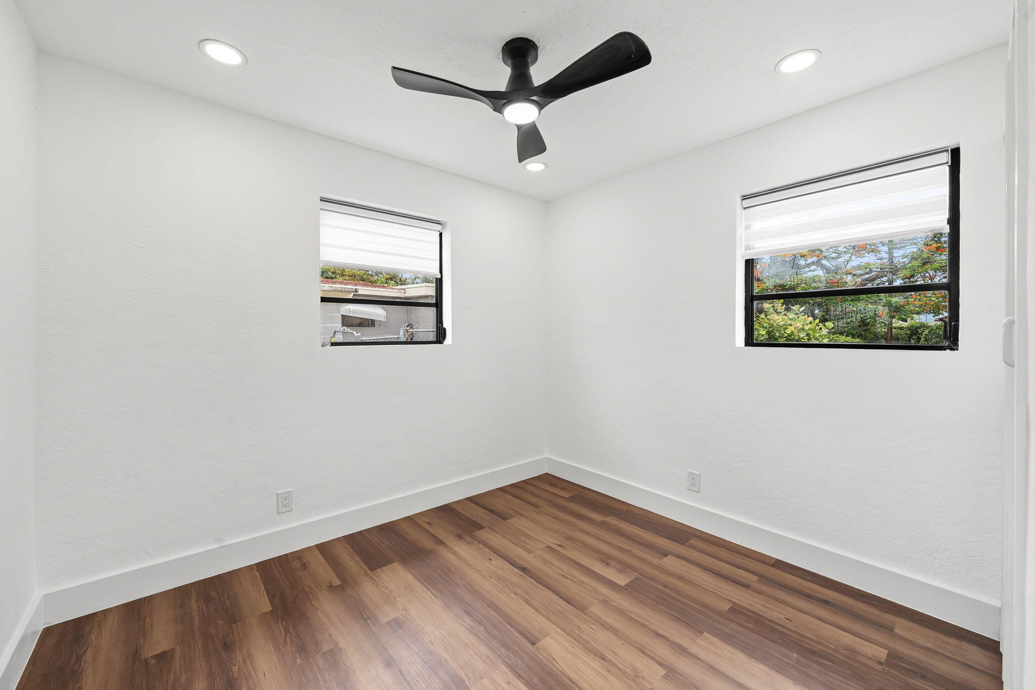 ROOSEVELT ESTATES - Residential