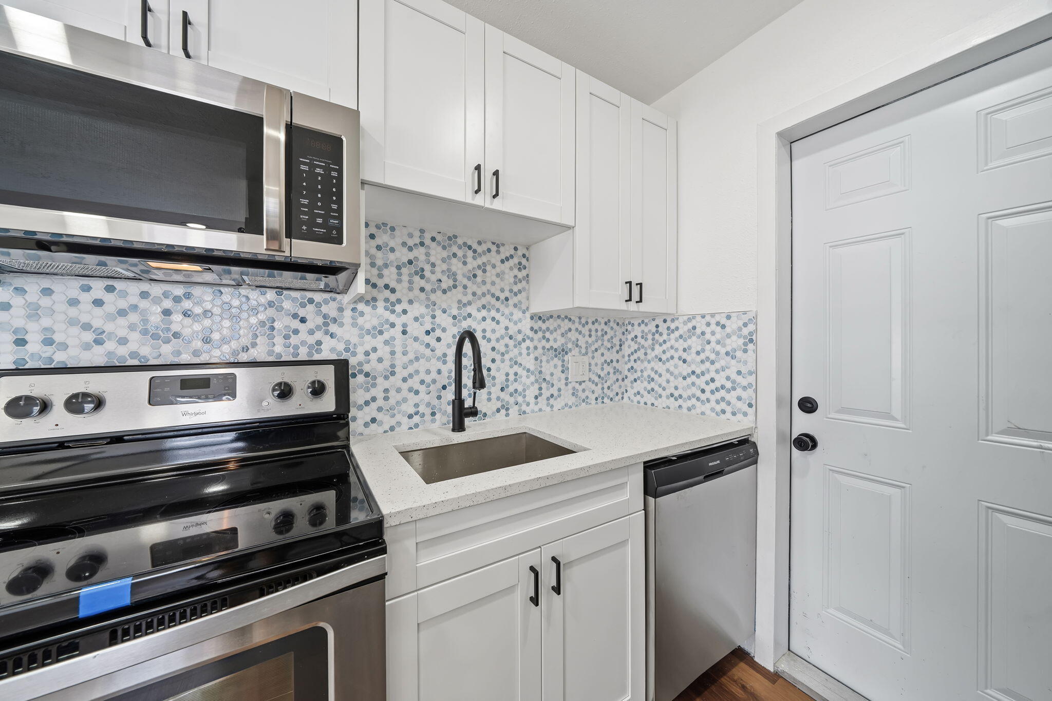 ROOSEVELT ESTATES - Residential