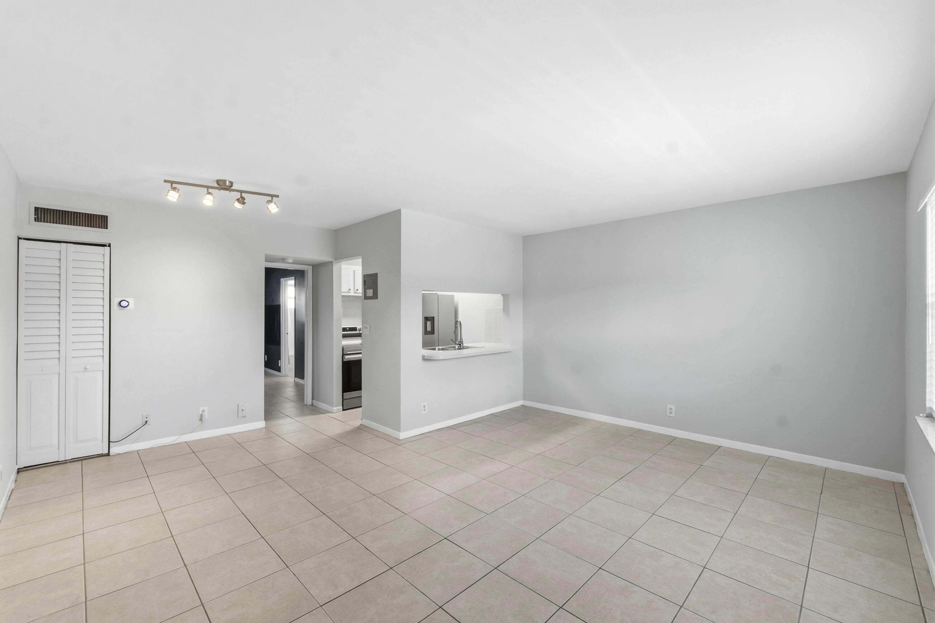 WISTERIA COURT CONDO - Residential