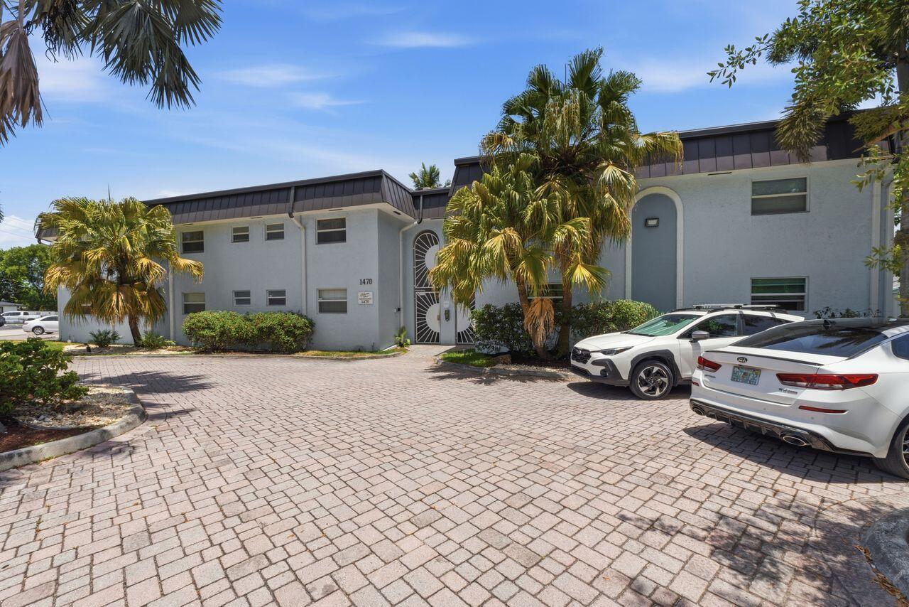 WISTERIA COURT CONDO - Residential