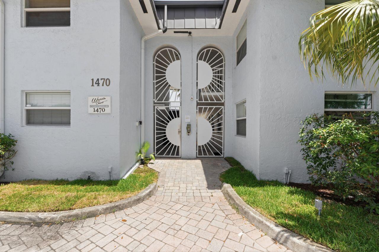 WISTERIA COURT CONDO - Residential