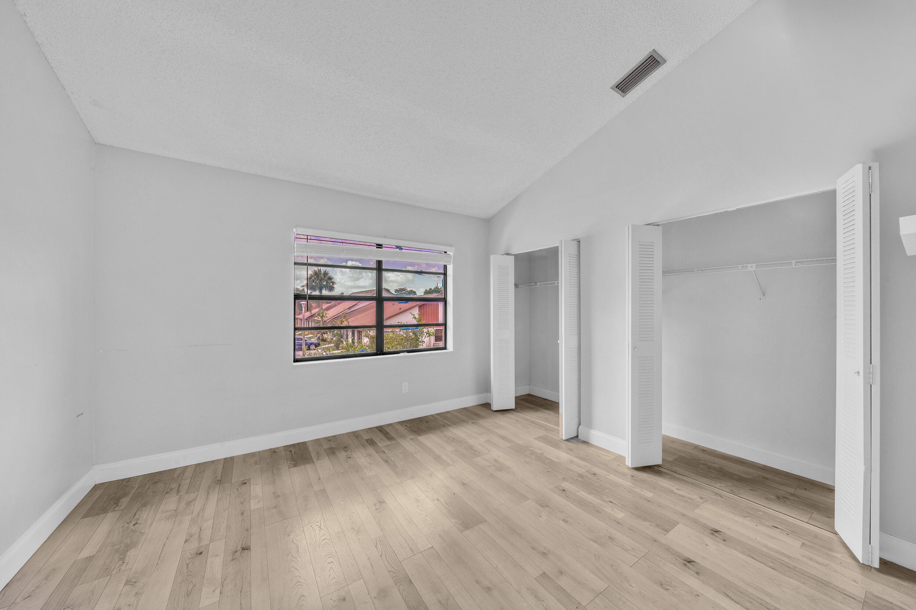 PARKSIDE GREEN - Residential