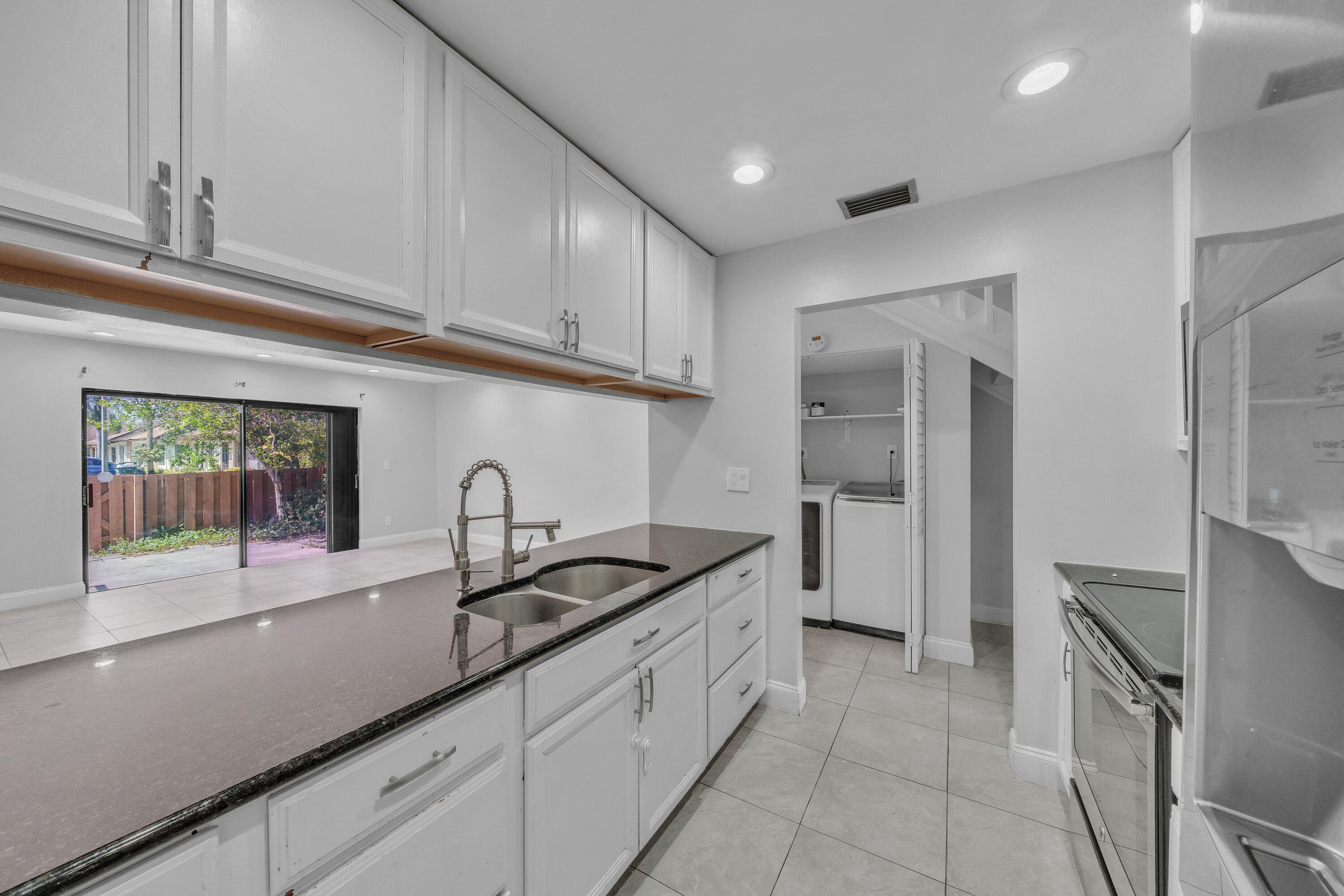 PARKSIDE GREEN - Residential