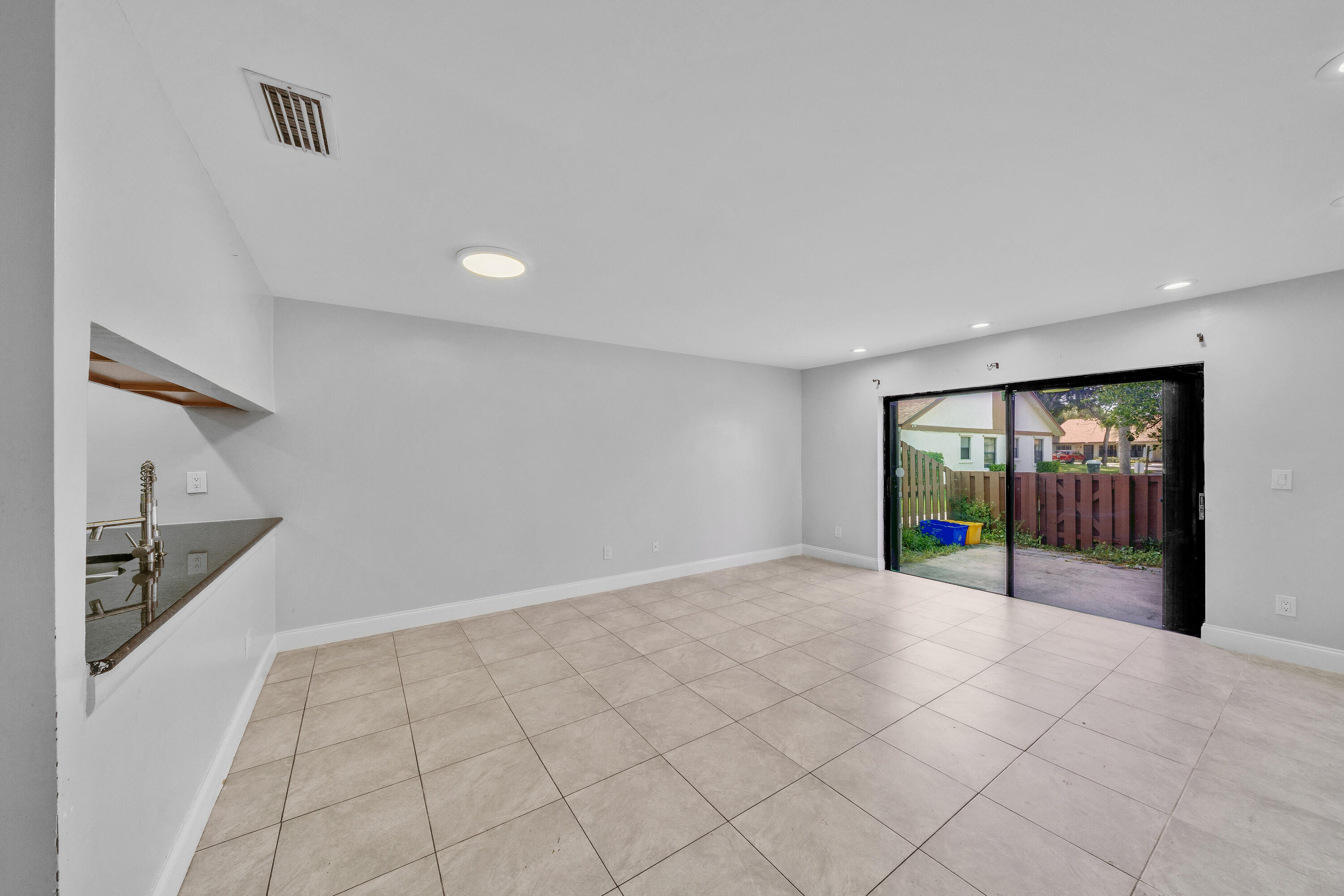 PARKSIDE GREEN - Residential