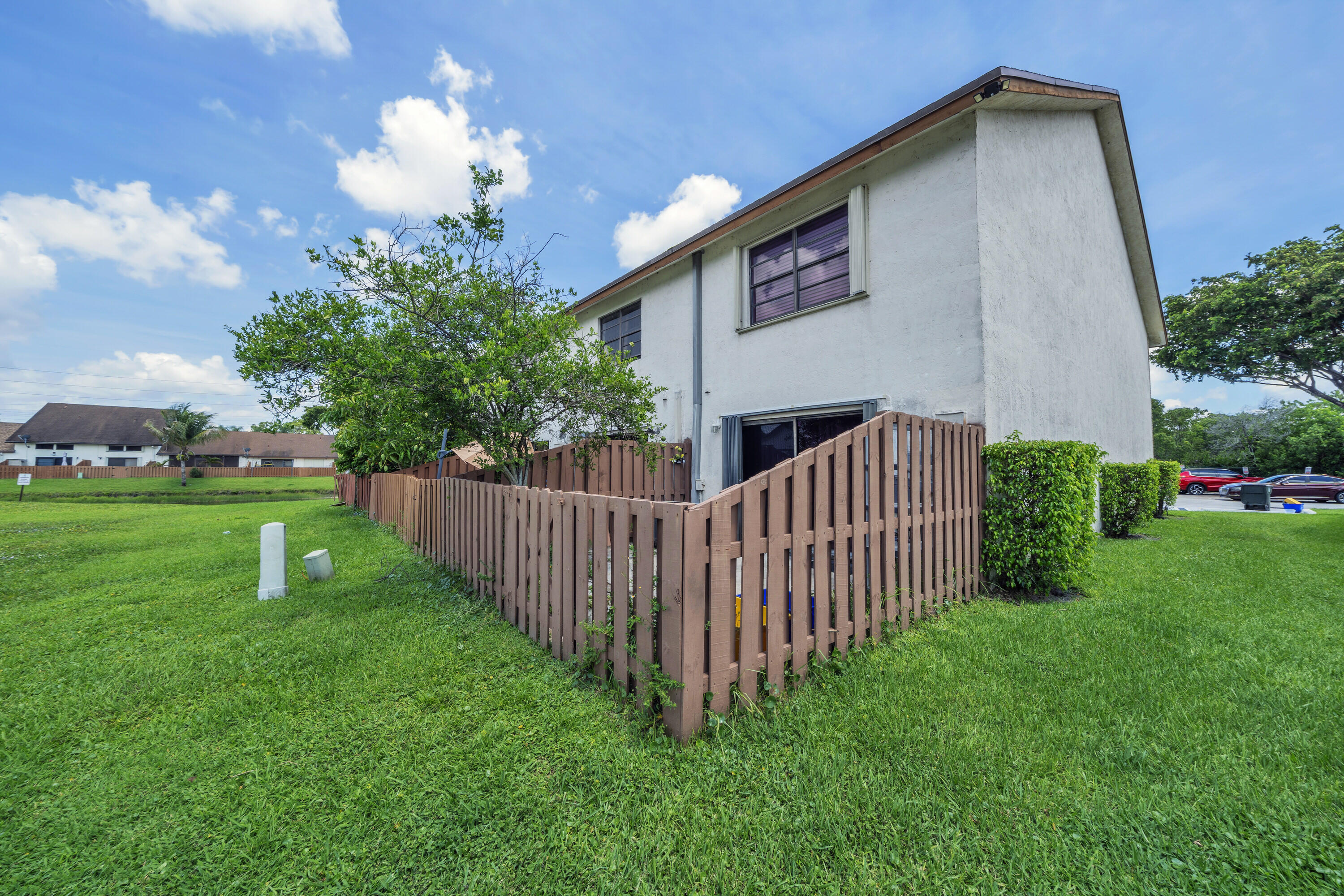 PARKSIDE GREEN - Residential