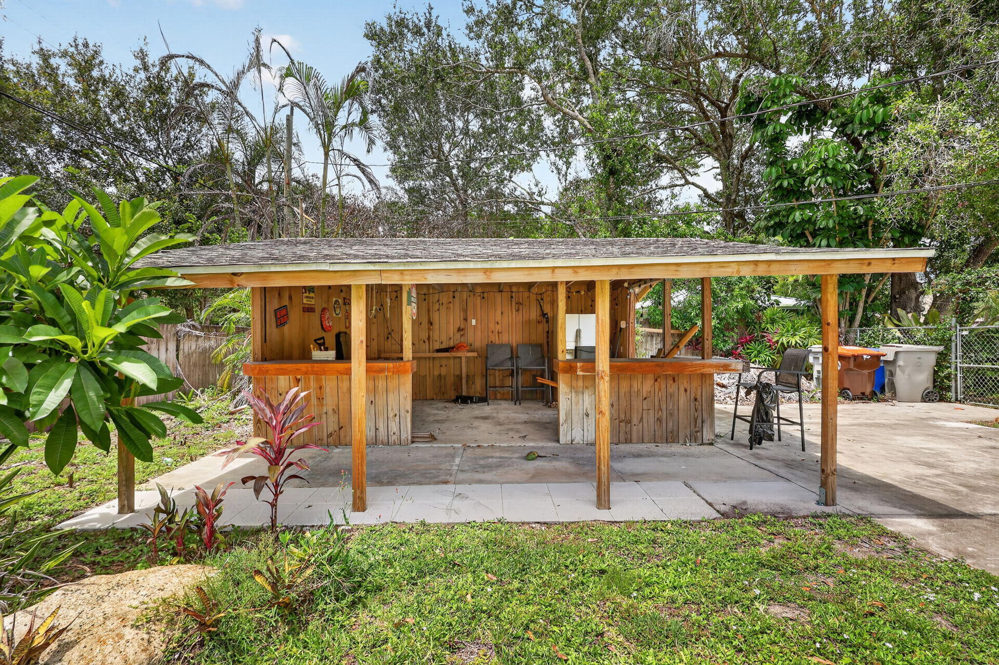 MALALUKA GARDENS - Residential Lease
