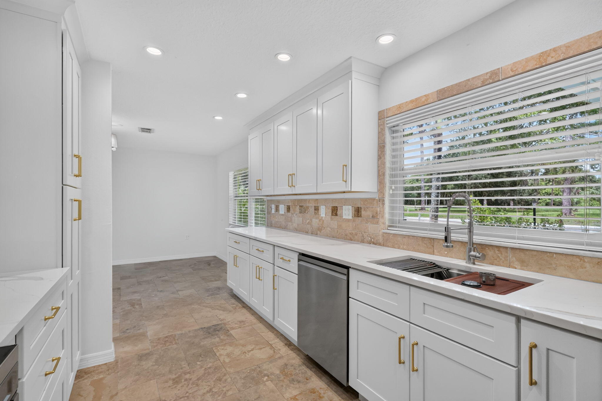 MALALUKA GARDENS - Residential Lease