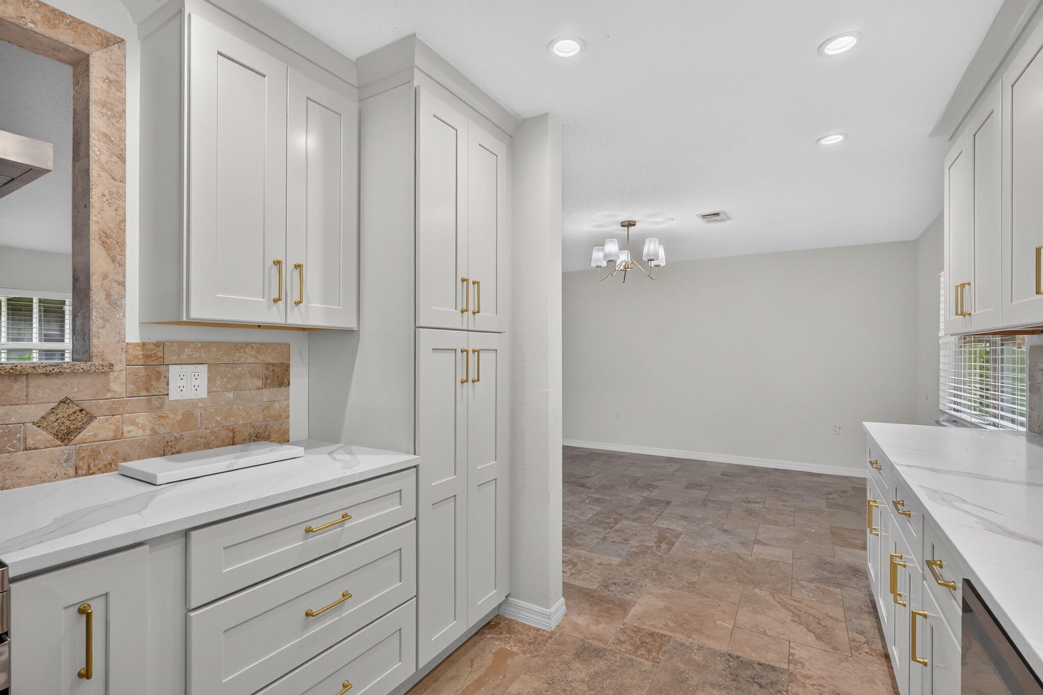 MALALUKA GARDENS - Residential Lease