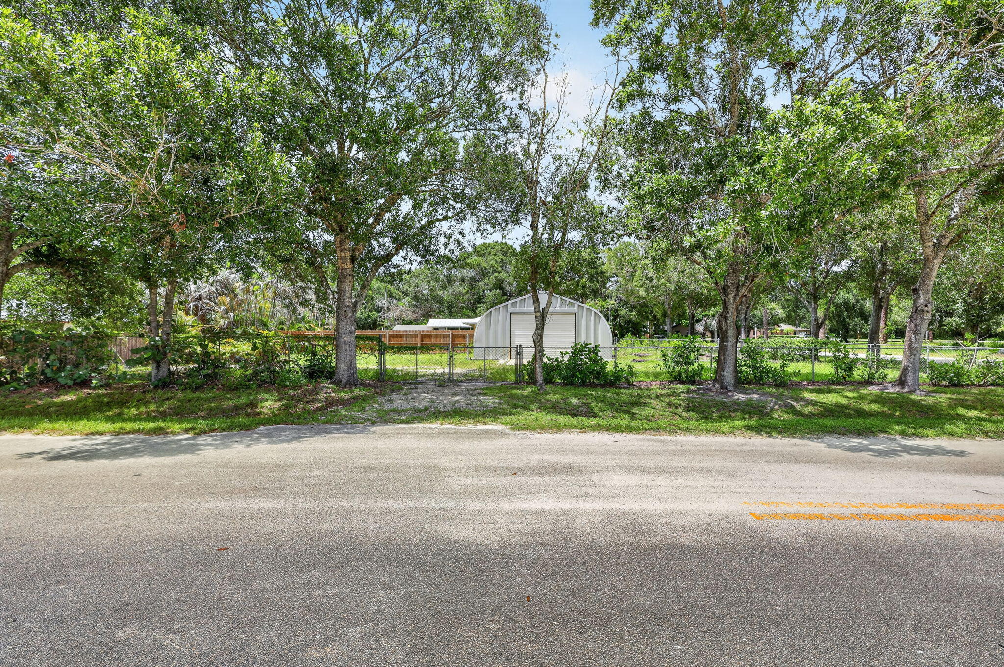 MALALUKA GARDENS - Residential Lease