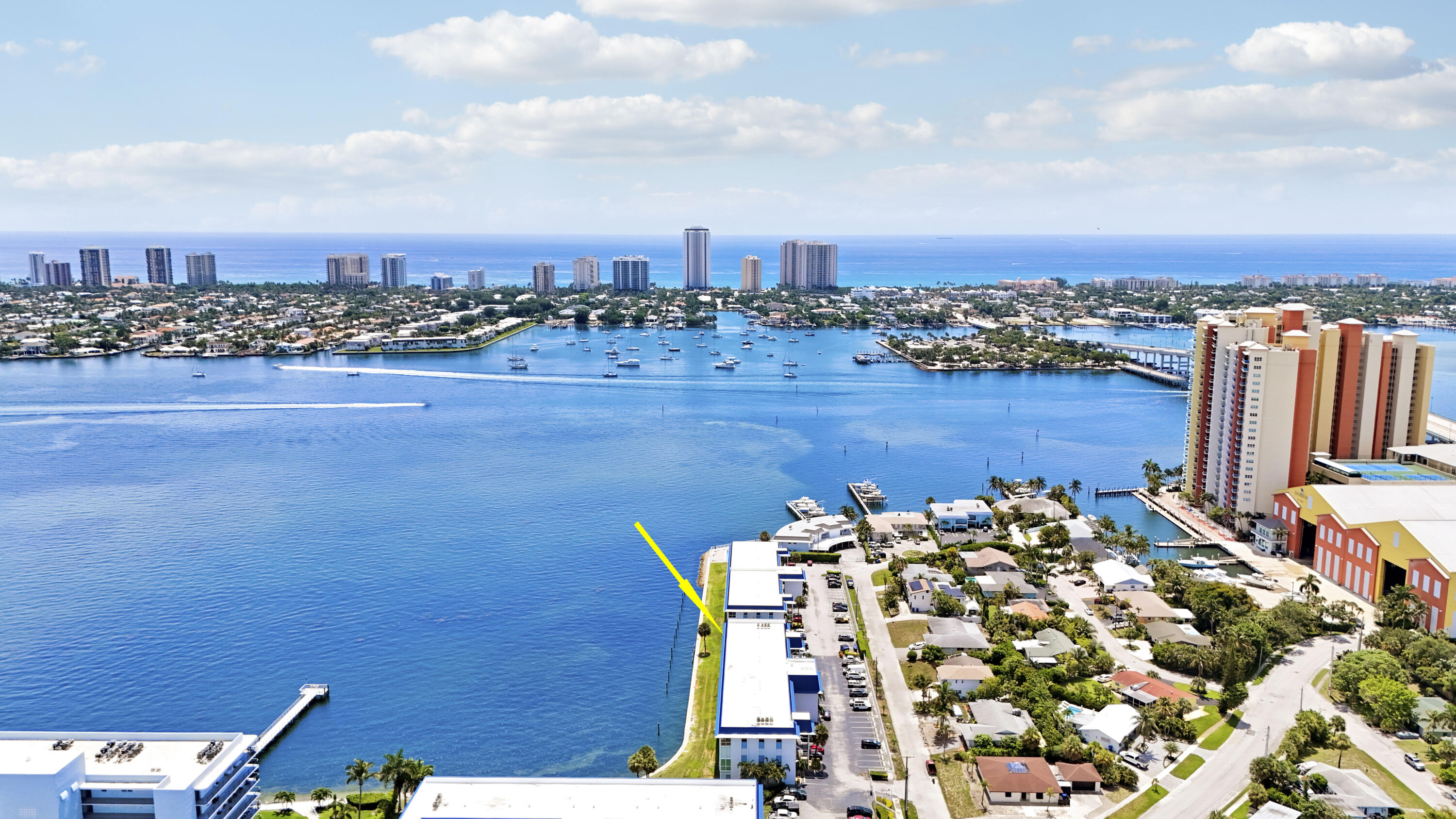 WILSHIRE WEST CONDOS - Residential Lease