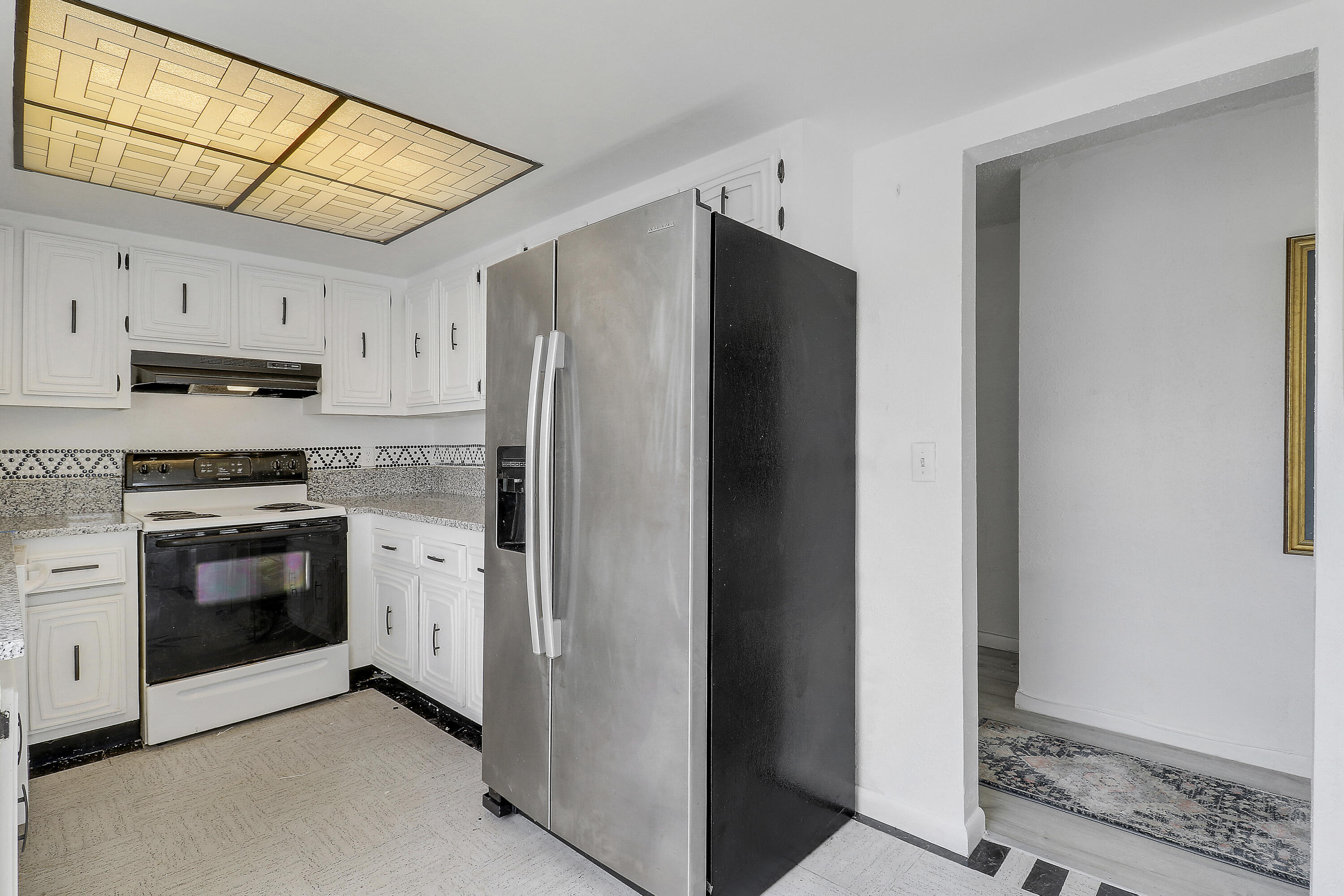 WILSHIRE WEST CONDOS - Residential Lease