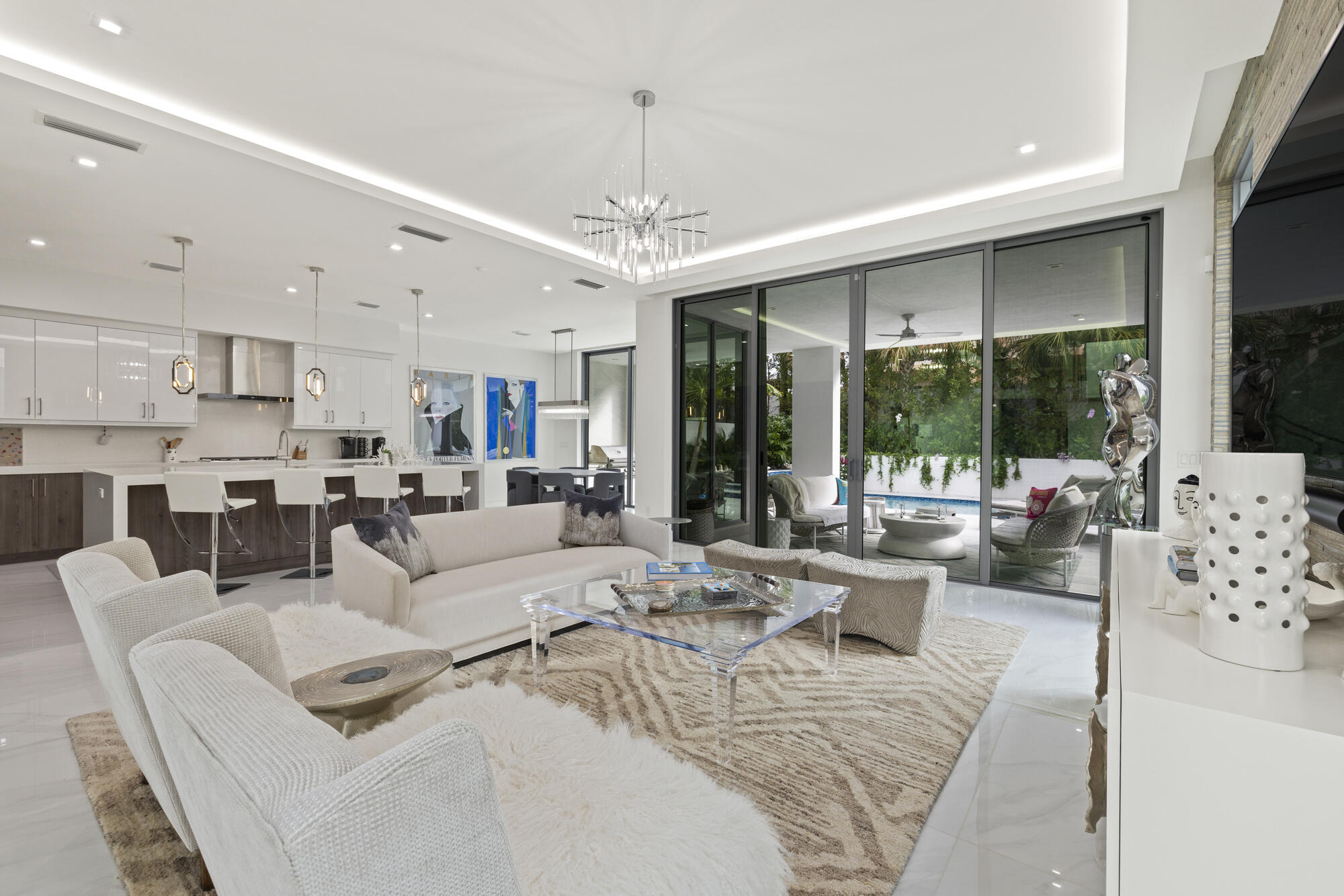OCEAN ONE - Residential