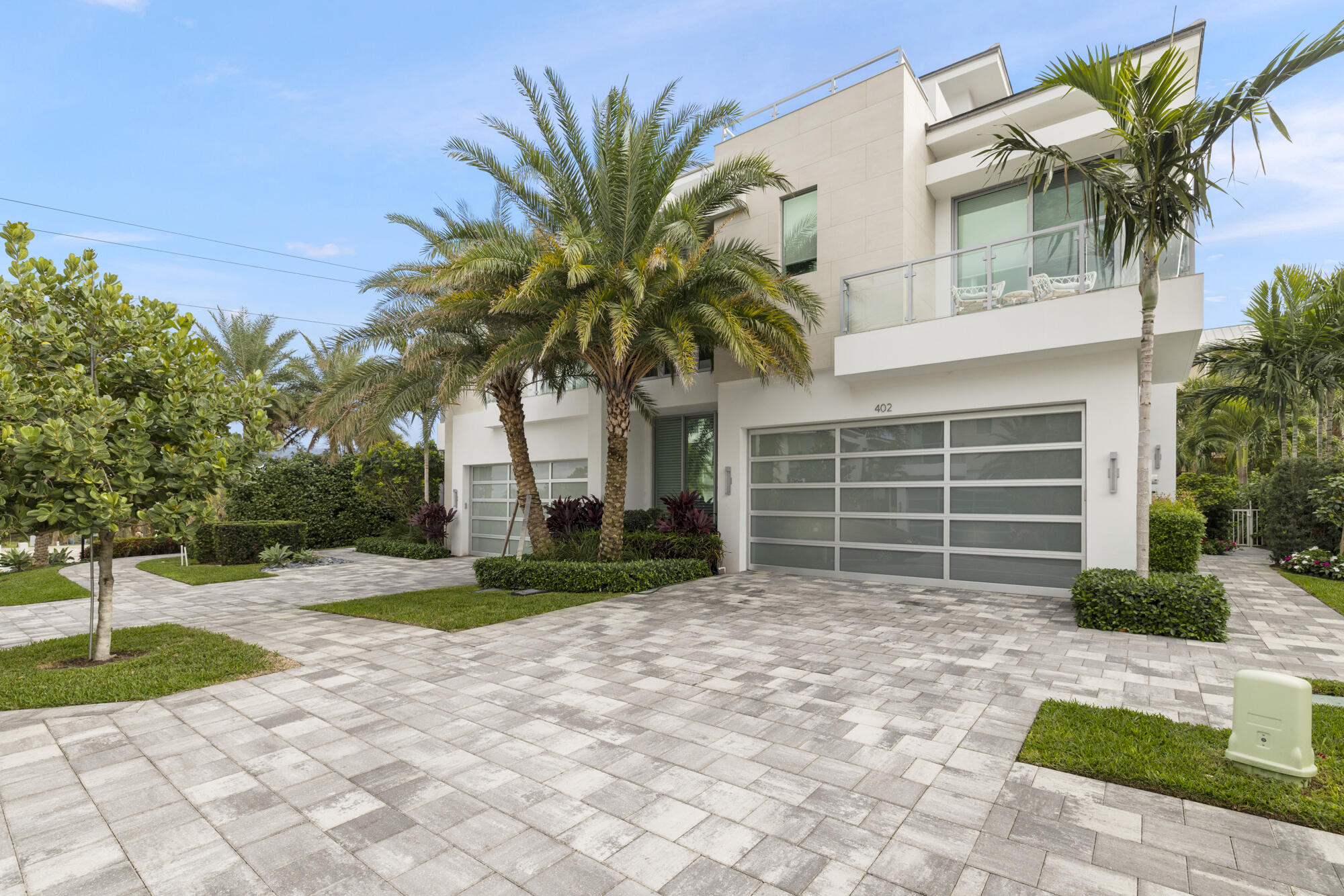 OCEAN ONE - Residential