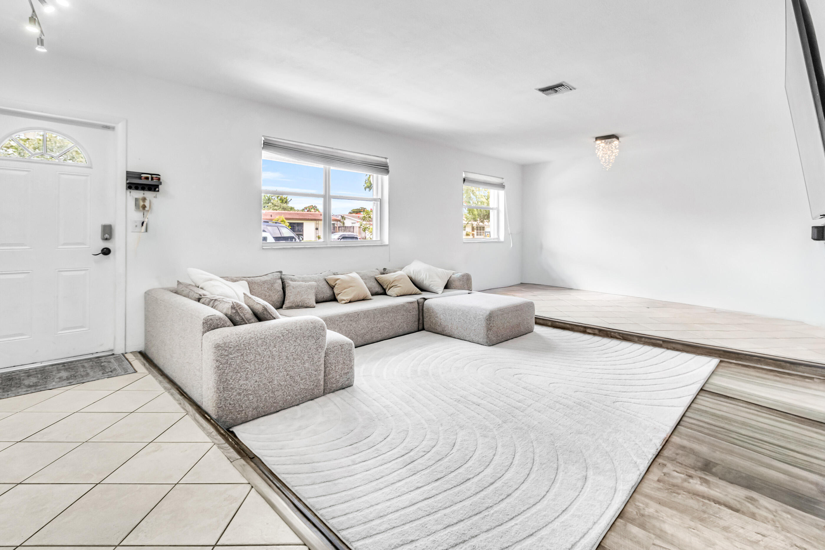 HOLLYWOOD HILLS AMEN PLAT - Residential