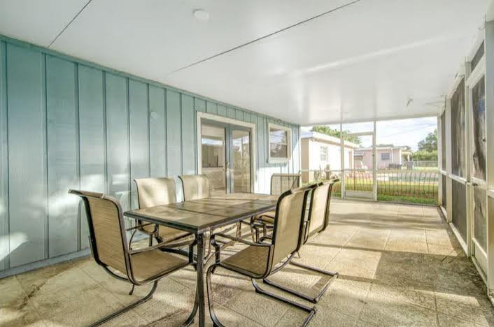 HOLLYWOOD HILLS AMEN PLAT - Residential