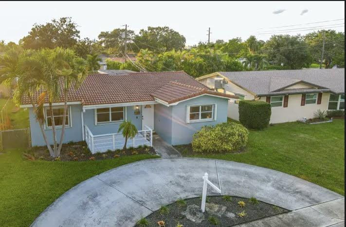 HOLLYWOOD HILLS AMEN PLAT - Residential