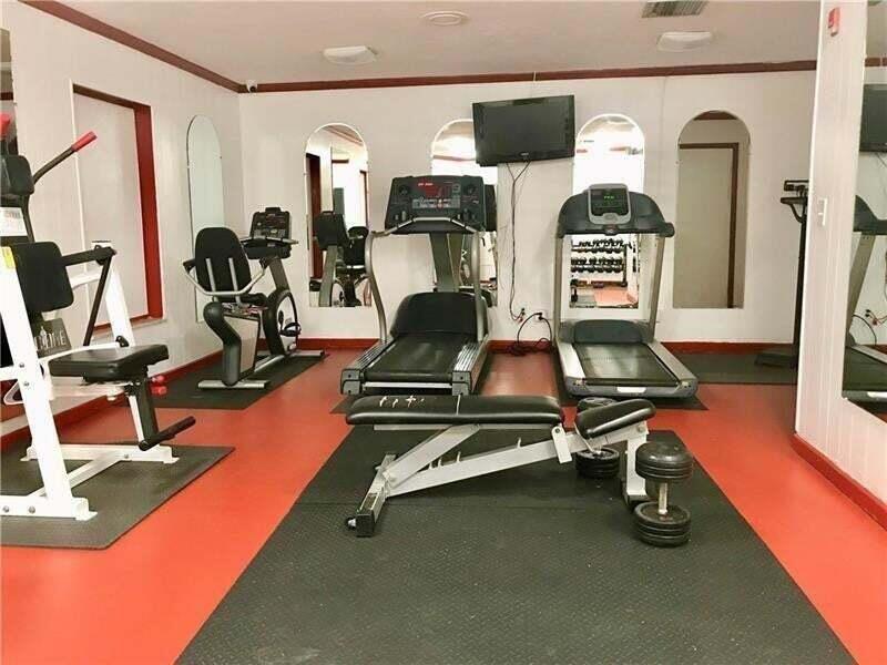 TOPAZ NORTH CONDO - Residential Lease