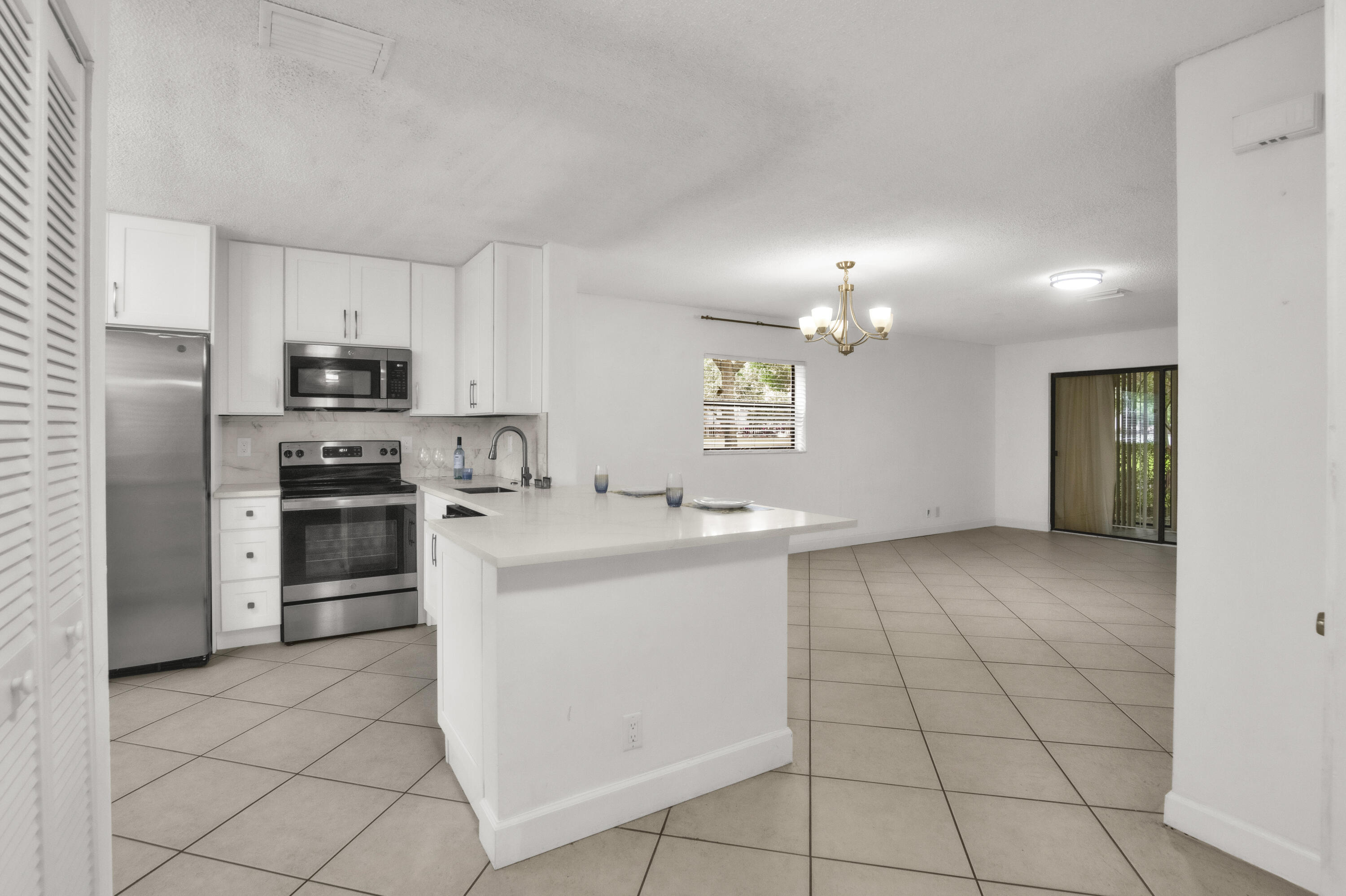 POND APPLE PLACE II CONDO - Residential