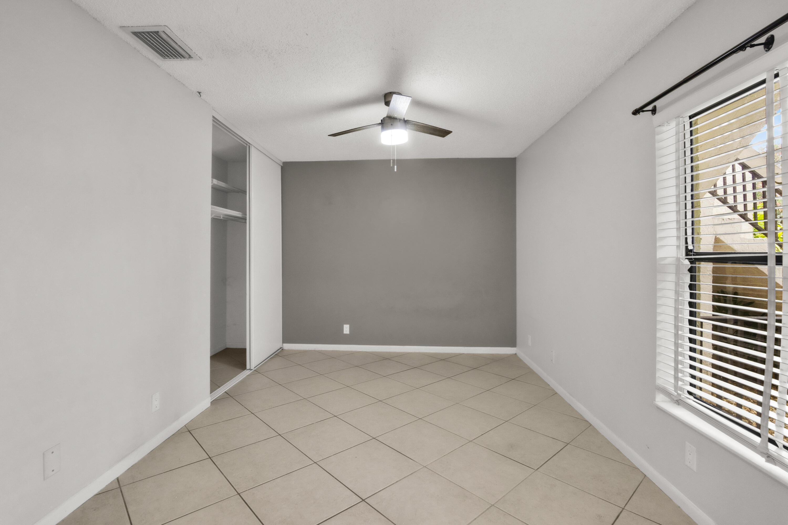 POND APPLE PLACE II CONDO - Residential