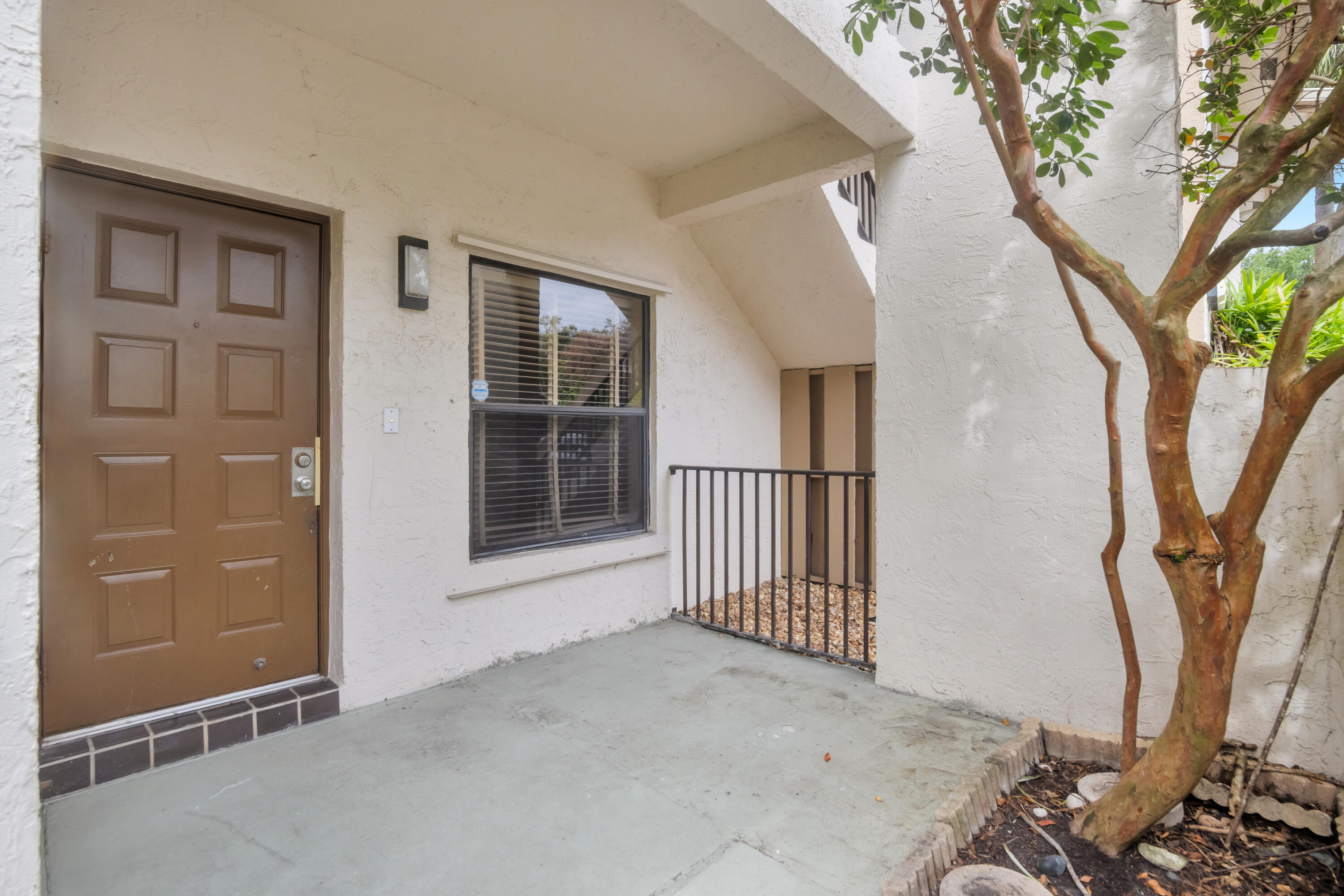 POND APPLE PLACE II CONDO - Residential