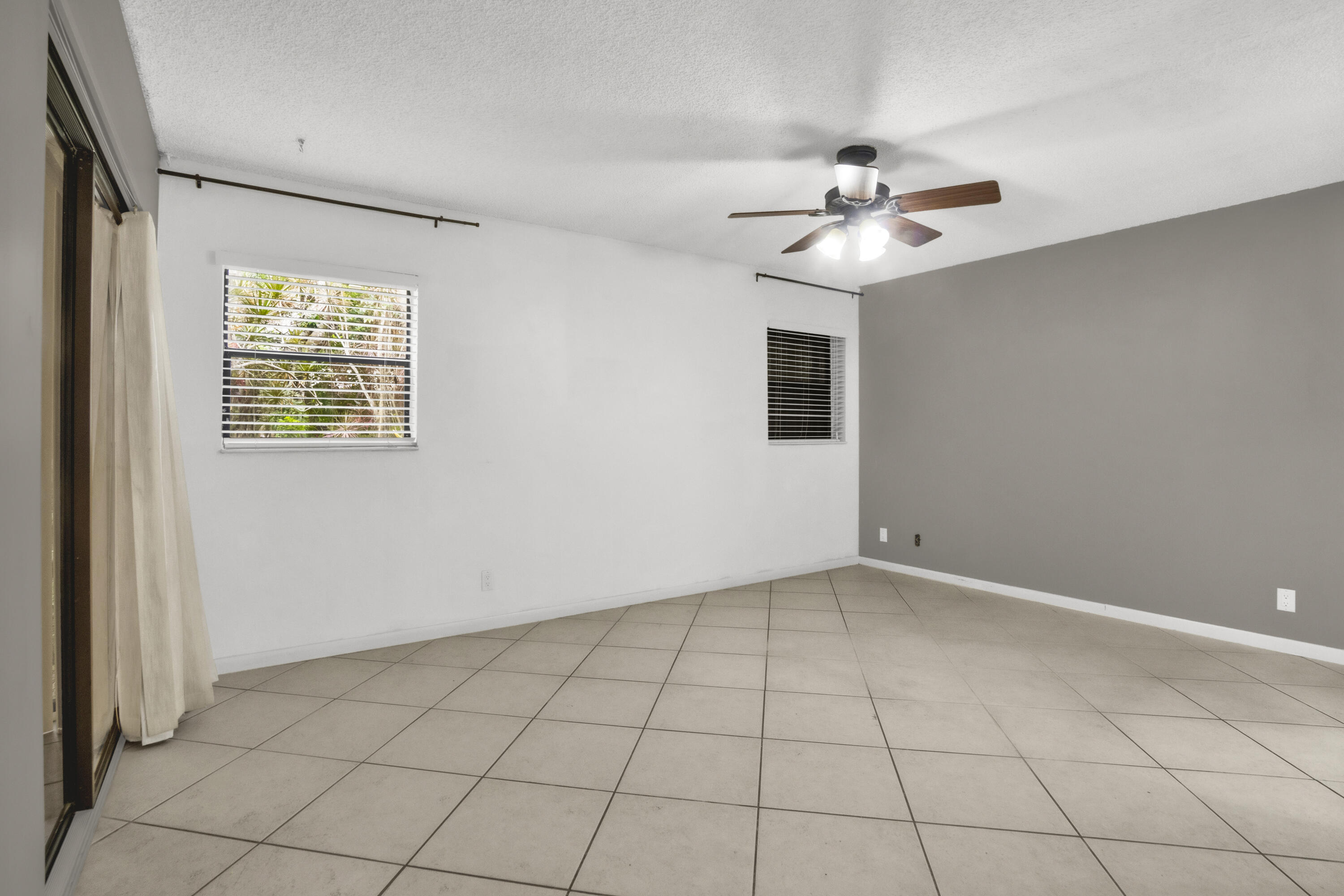 POND APPLE PLACE II CONDO - Residential