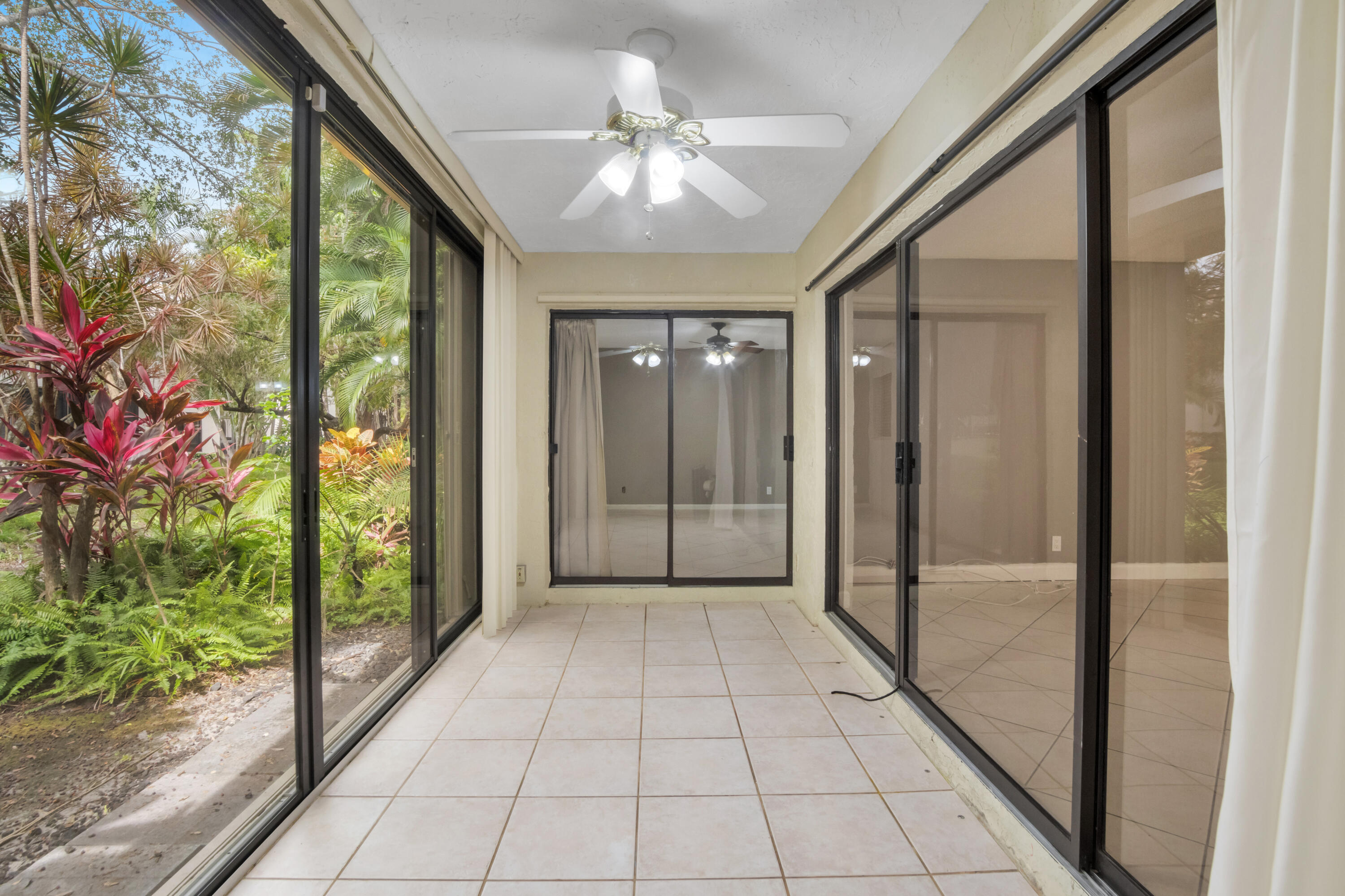 POND APPLE PLACE II CONDO - Residential