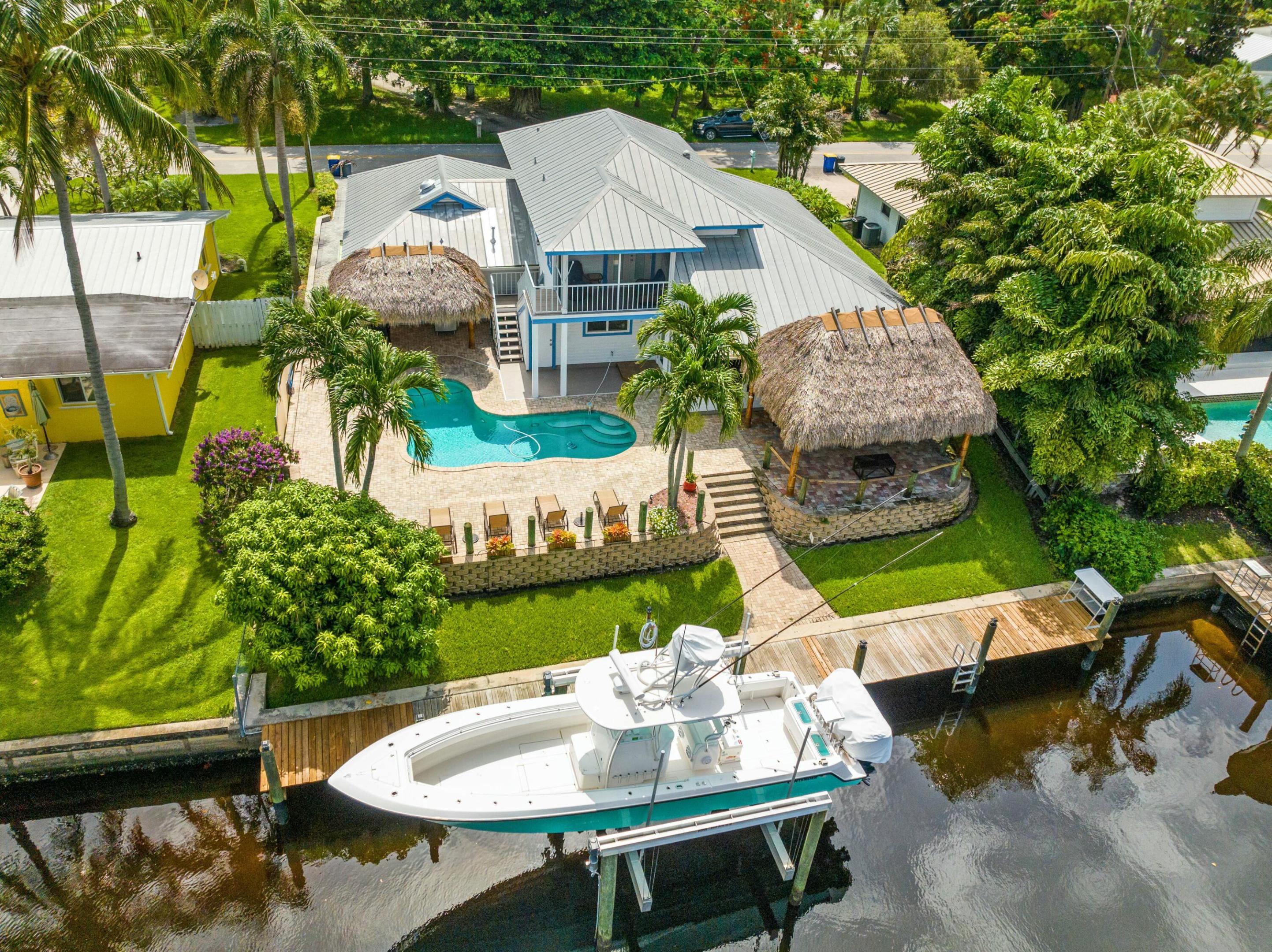 LIGHTHOUSE POINT - Residential