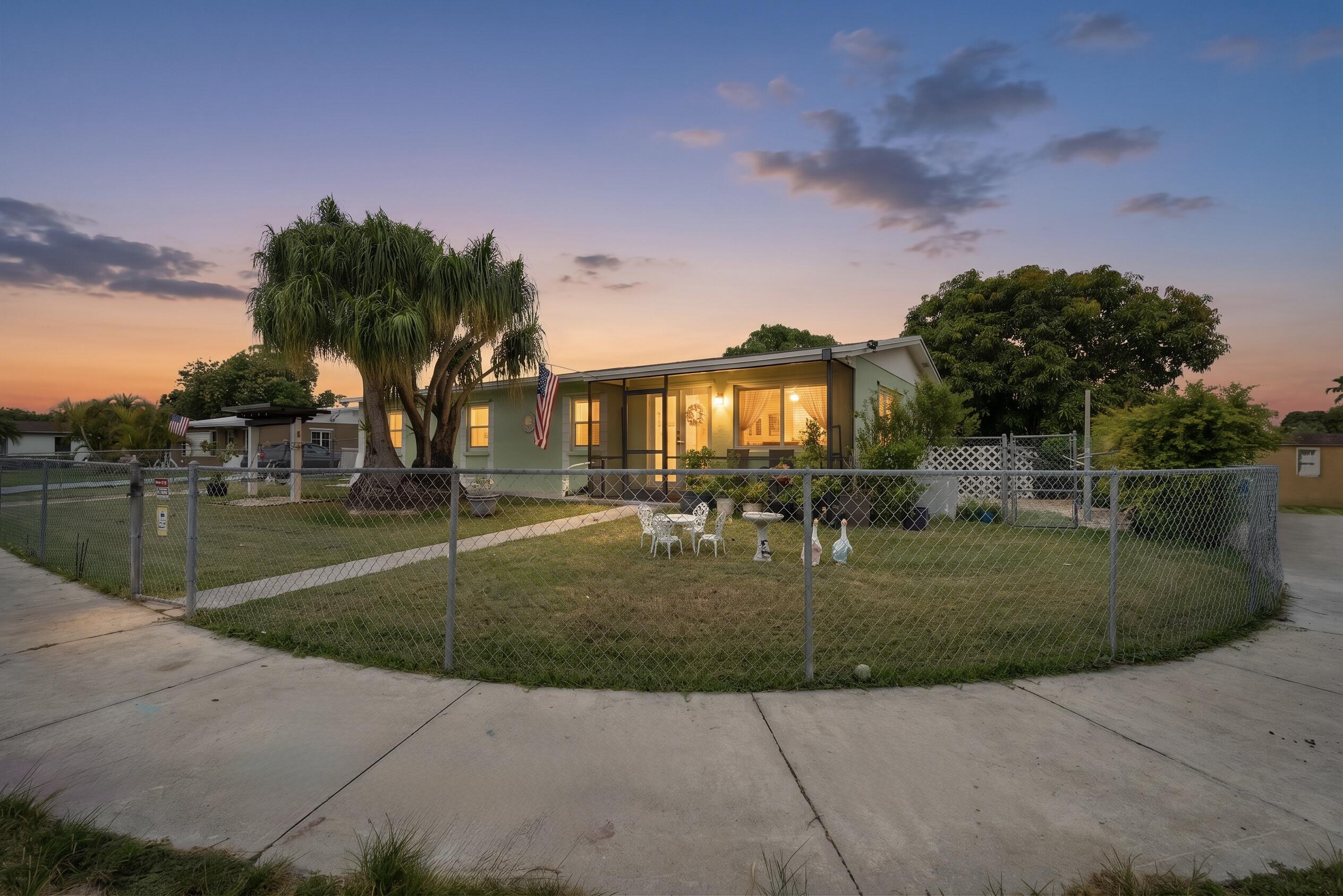 21ST CENTURY HOMES 4TH SEC - Residential